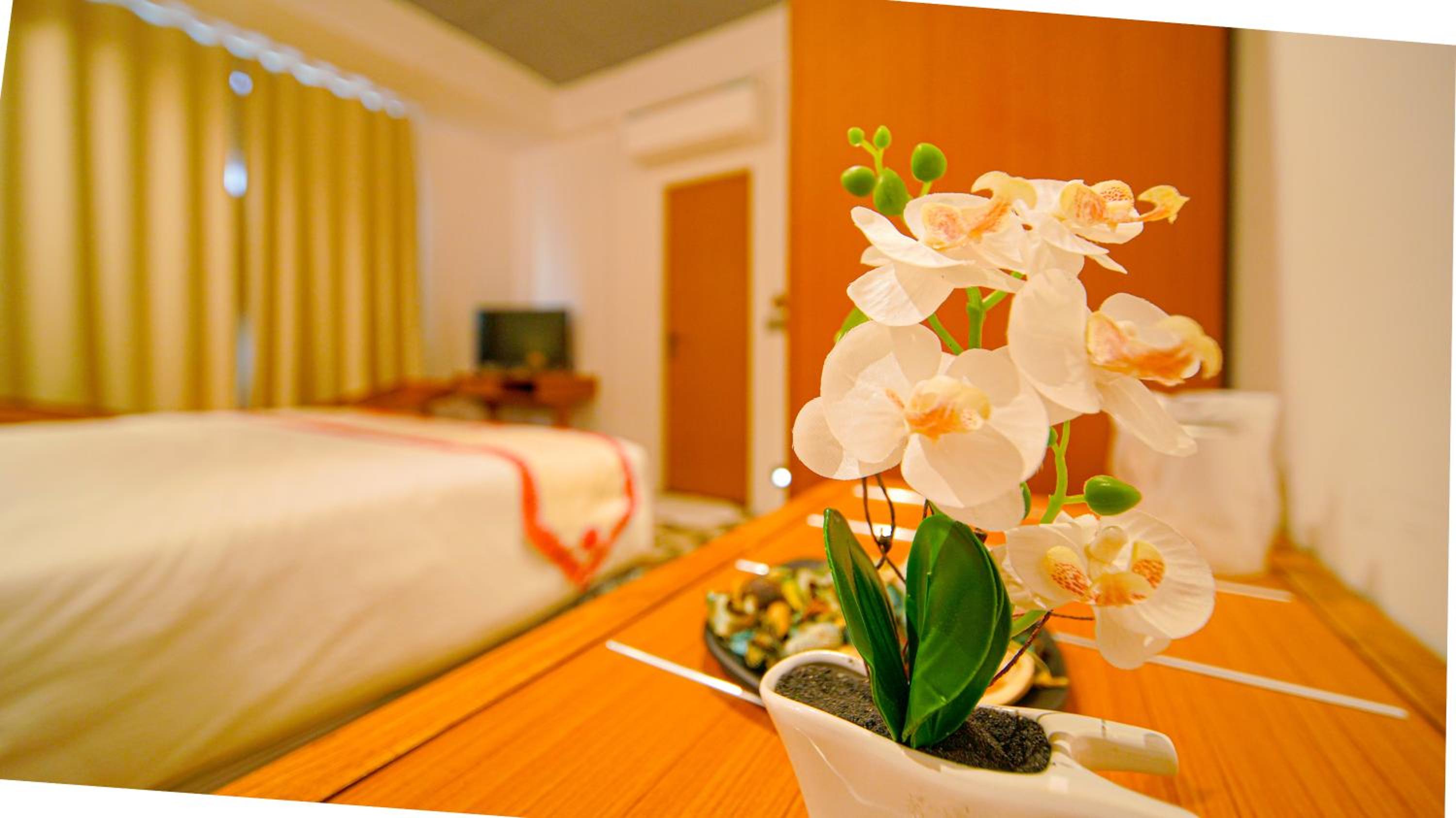 Suite with Spa Bath - Photo 42