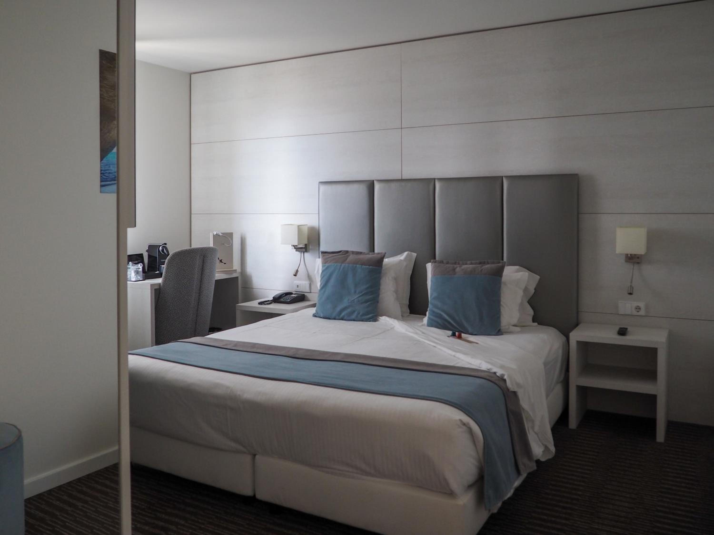Superior Double or Twin Room with Sea View - Photo 1