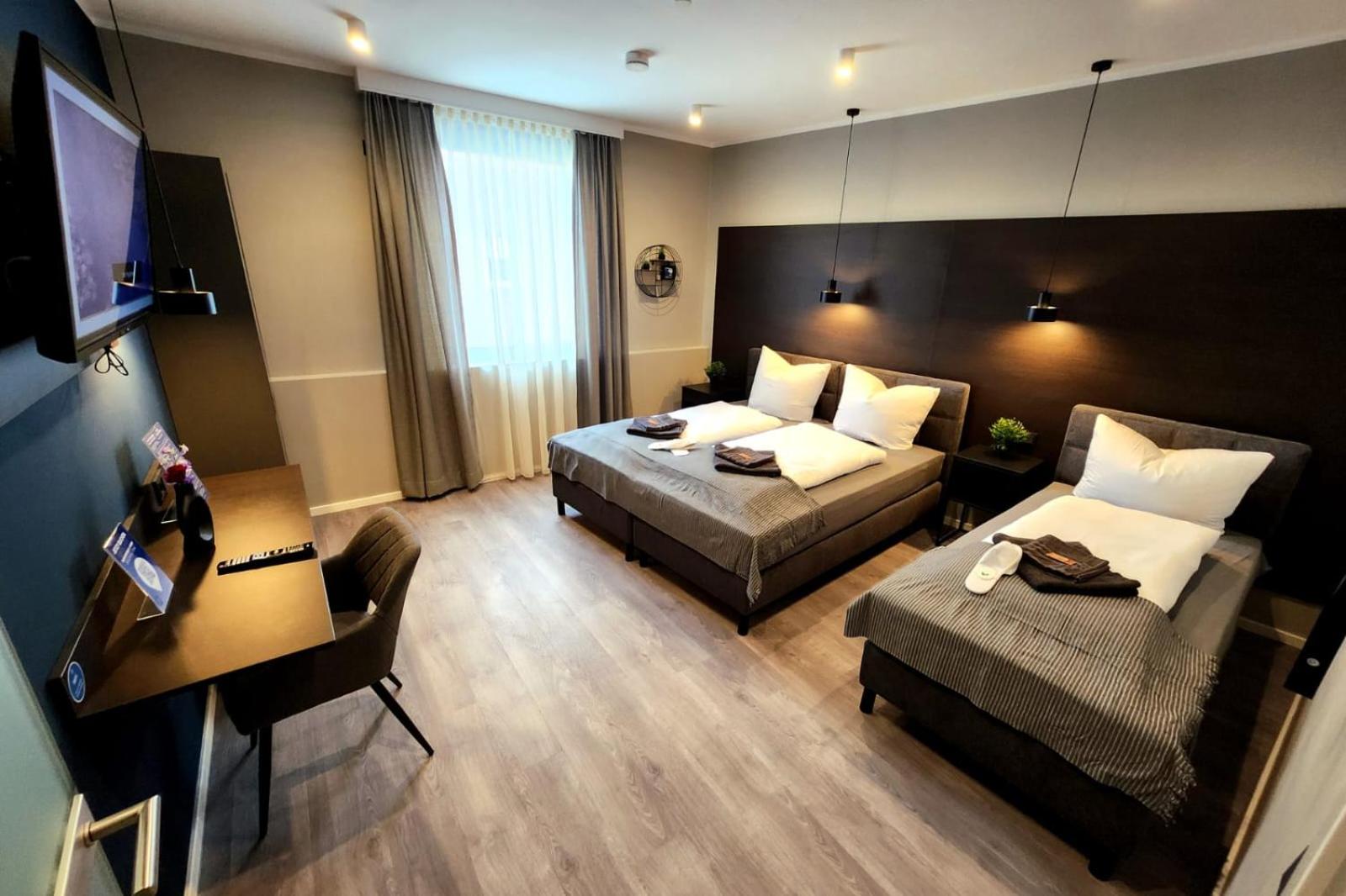 Two-Bedroom Suite photo 3
