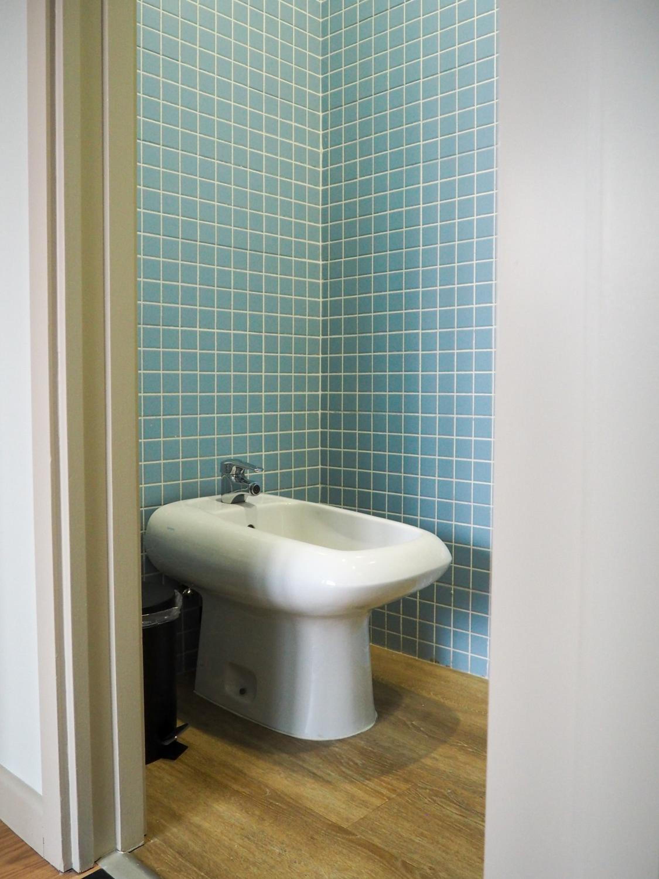 Suite with City View - Photo 5