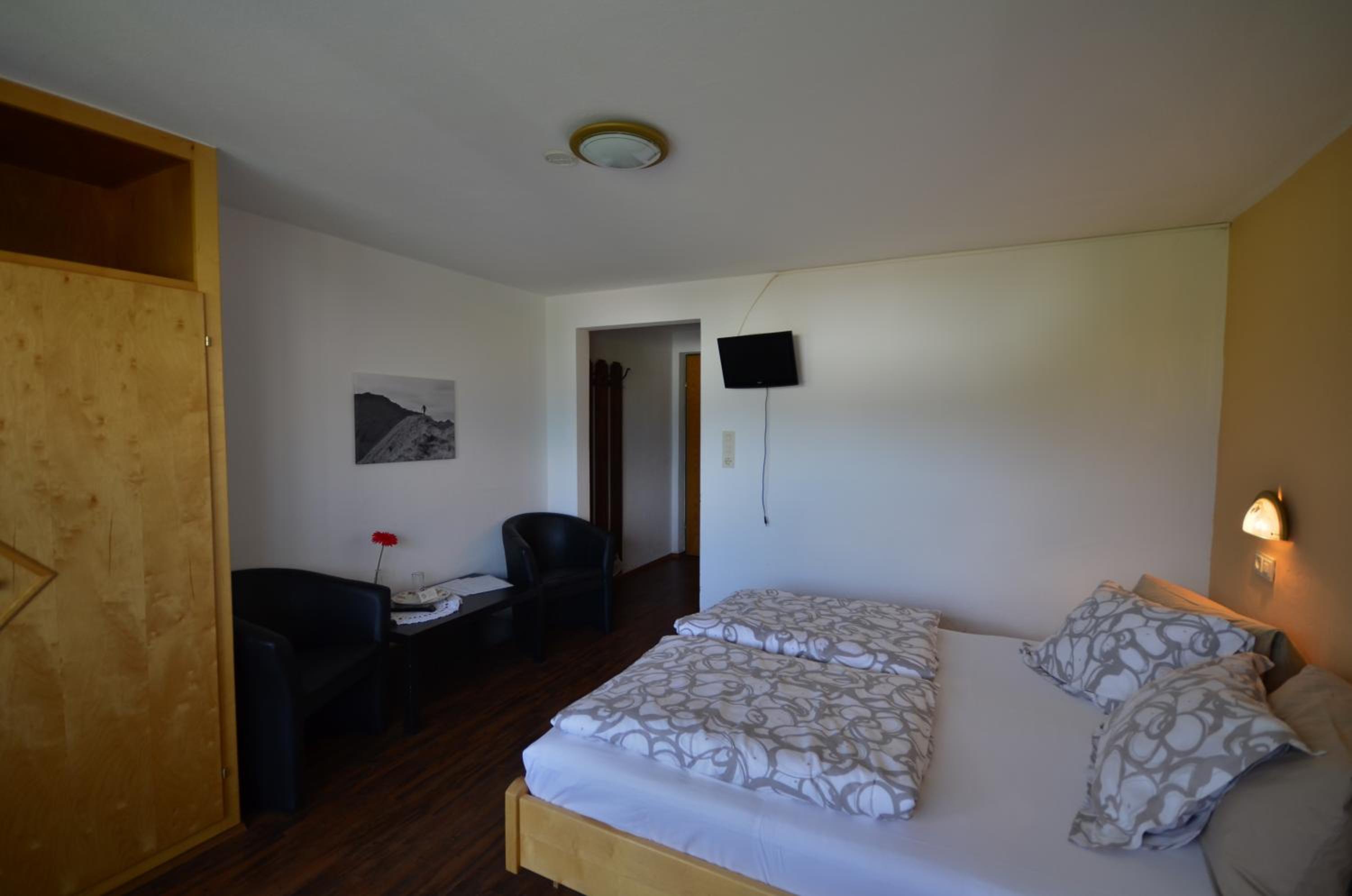 Double Room with Mountain View photo 3