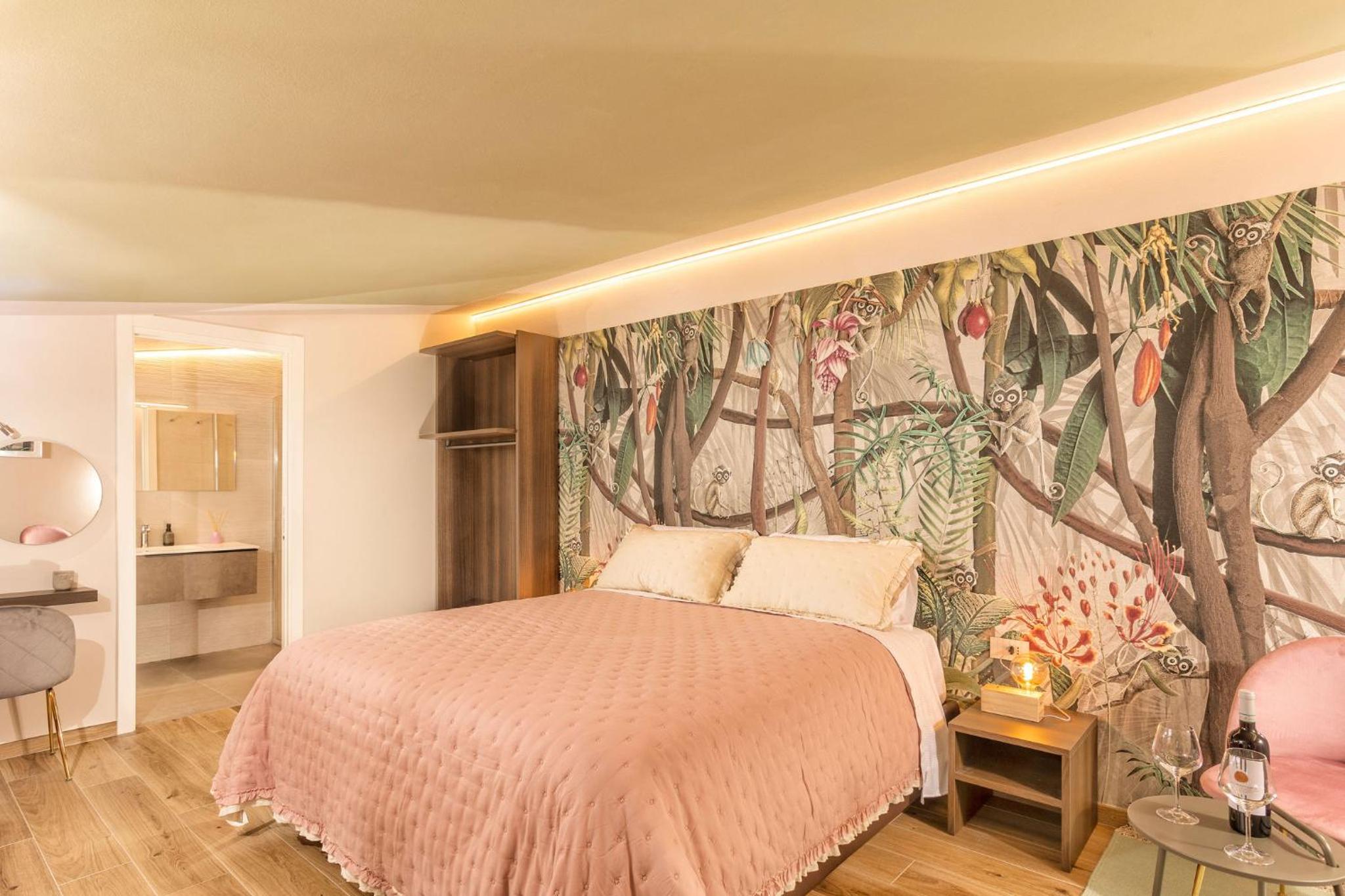 King Room with Lake View photo 1