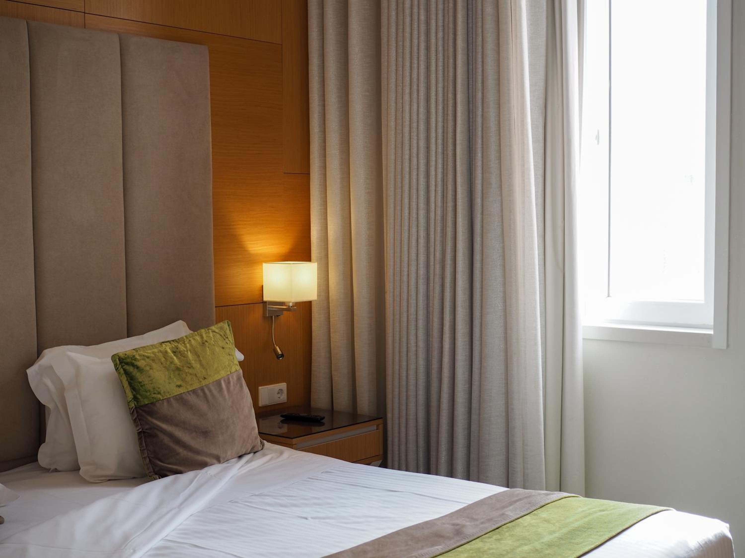 Double or Twin Room - Disability Access photo 3
