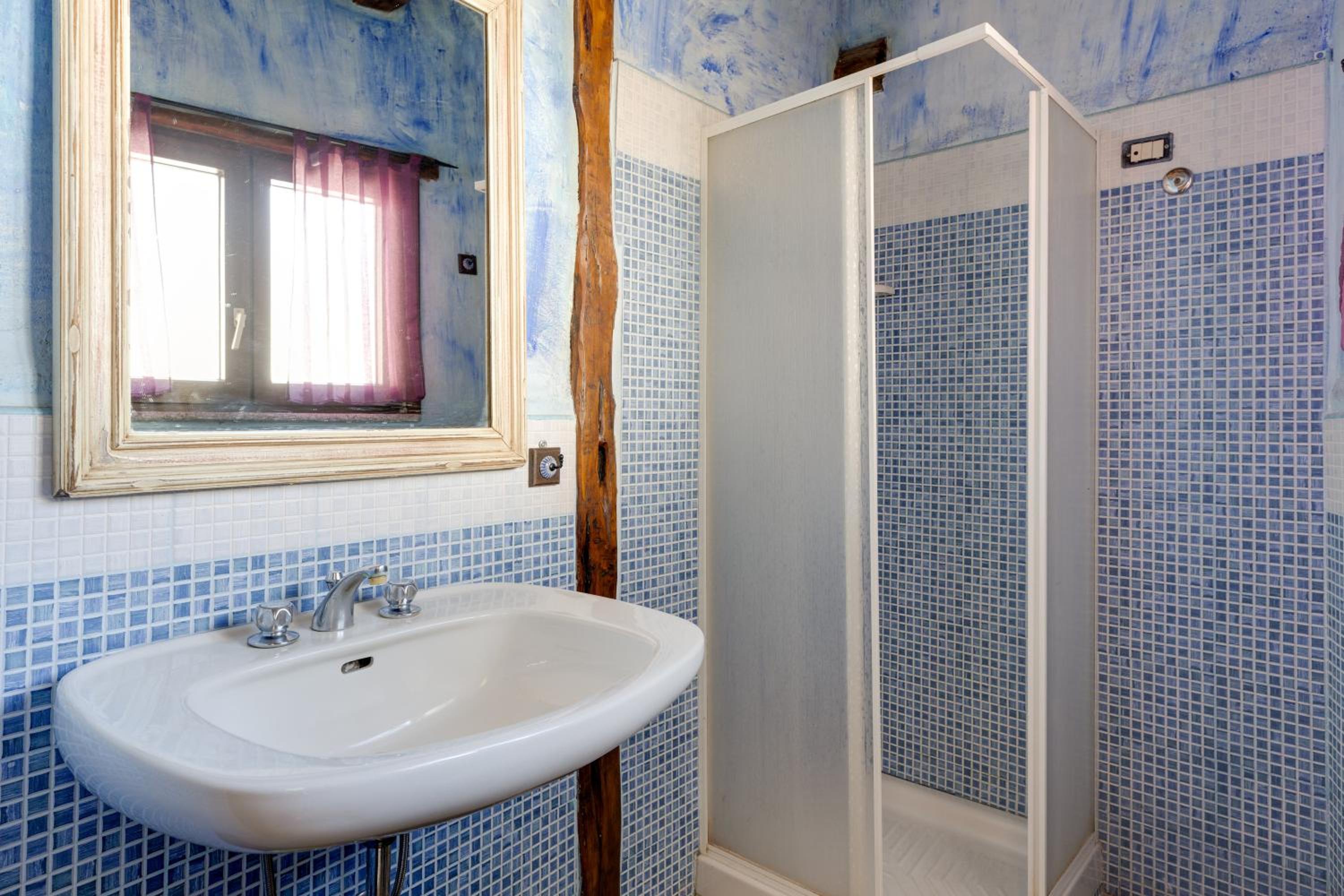 Villa photo 3
