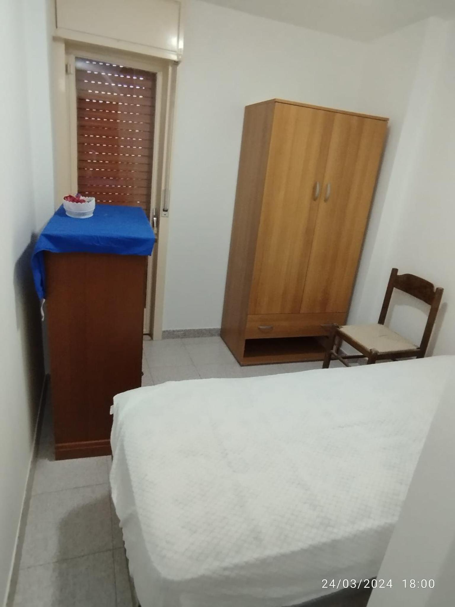 Three-Bedroom House photo 3