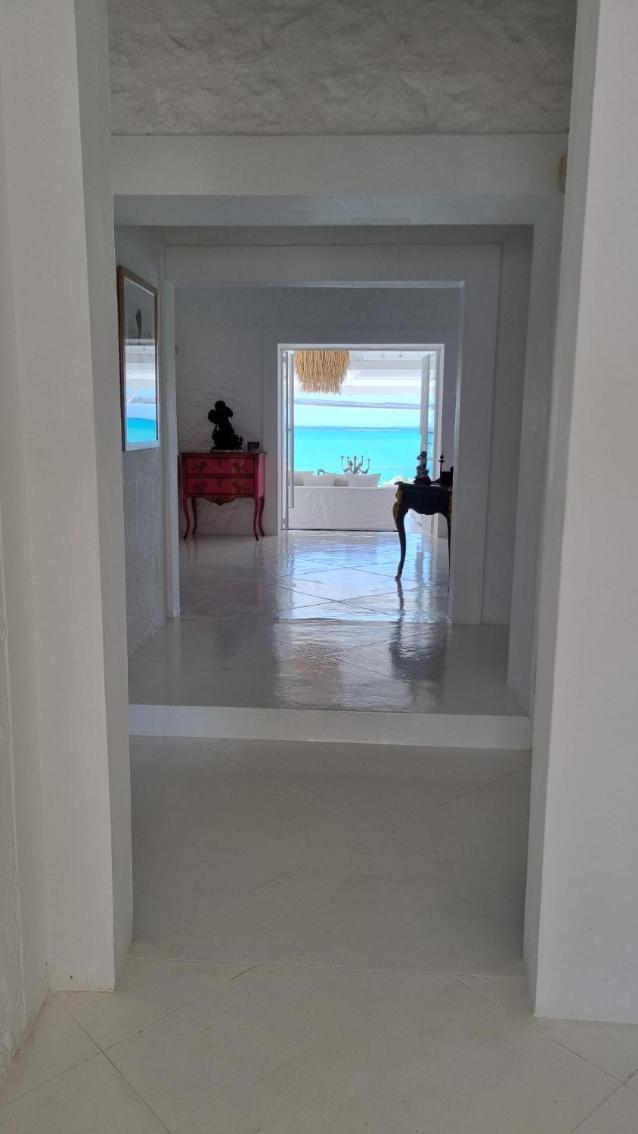 Three-Bedroom Villa photo 2