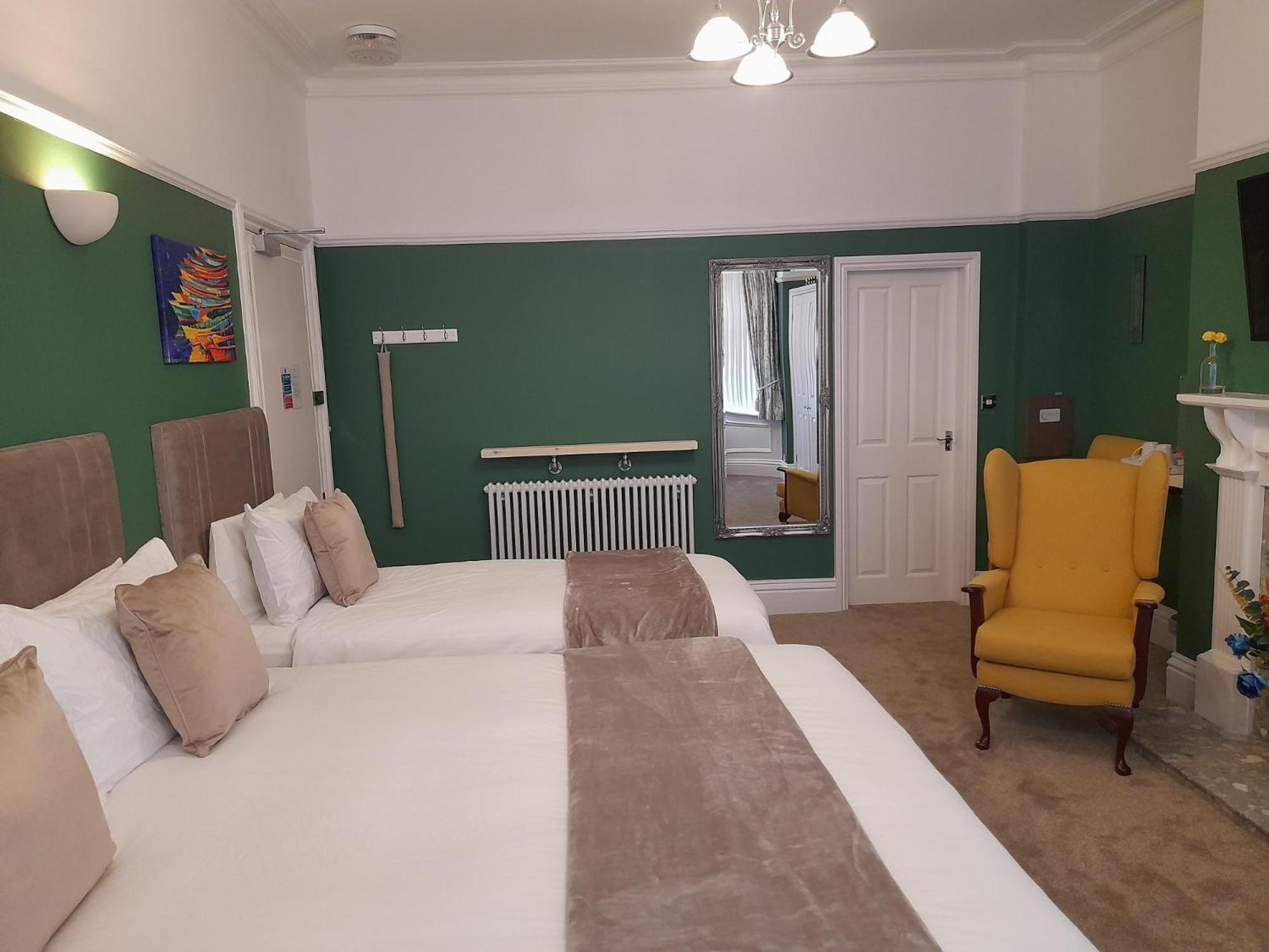 Standard Triple Room photo 1