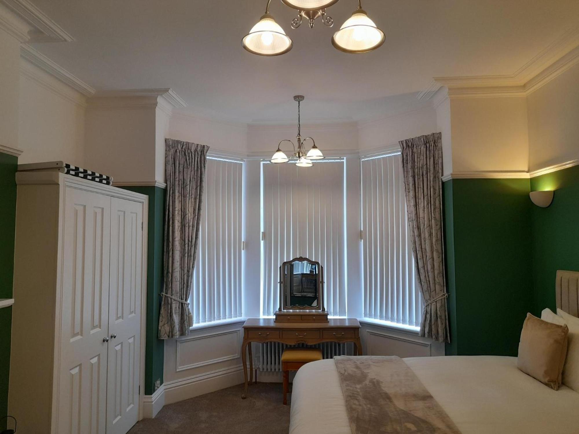 Standard Triple Room photo 3