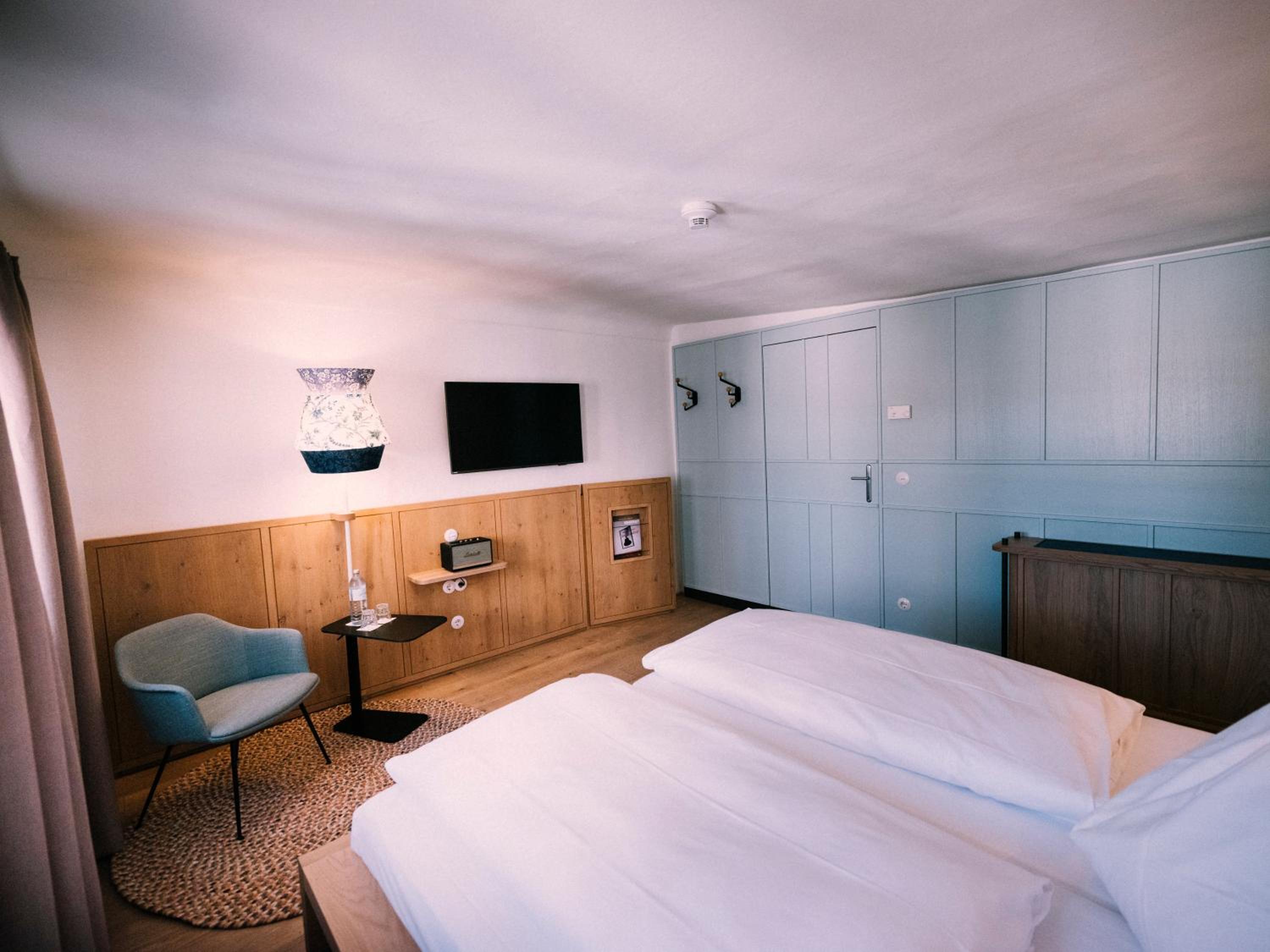 Small Double Room - Photo 7