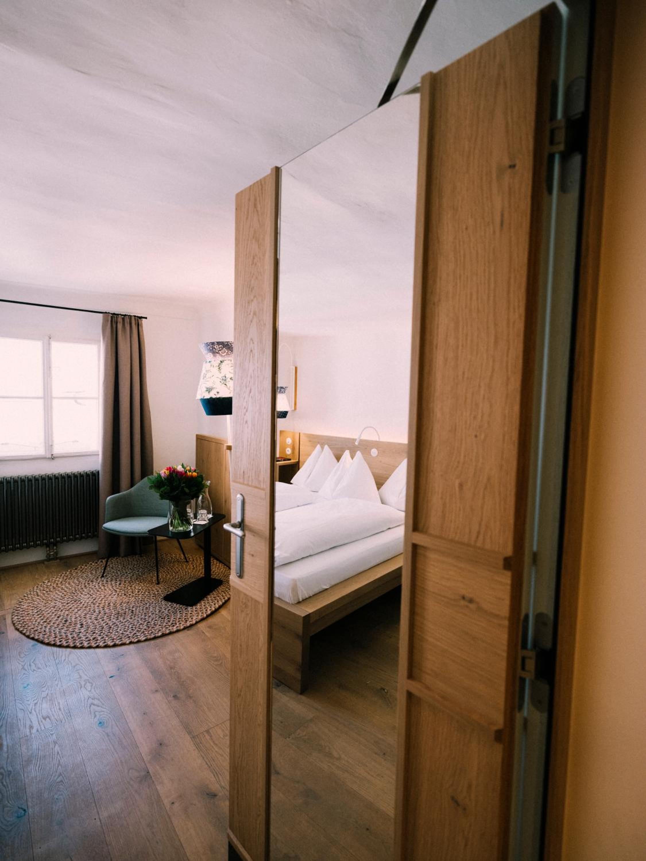 Small Double Room - Photo 2