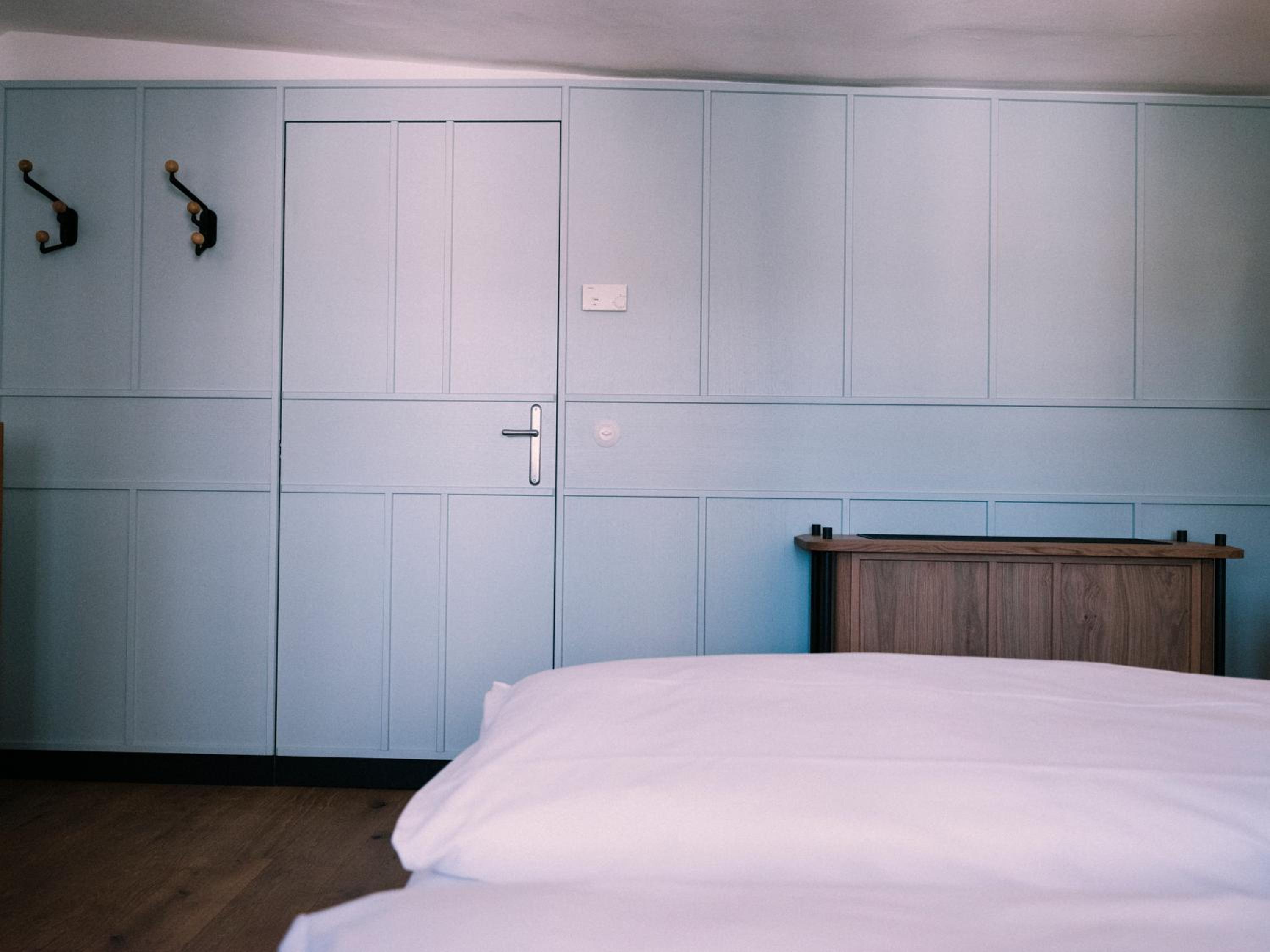 Small Double Room - Photo 12