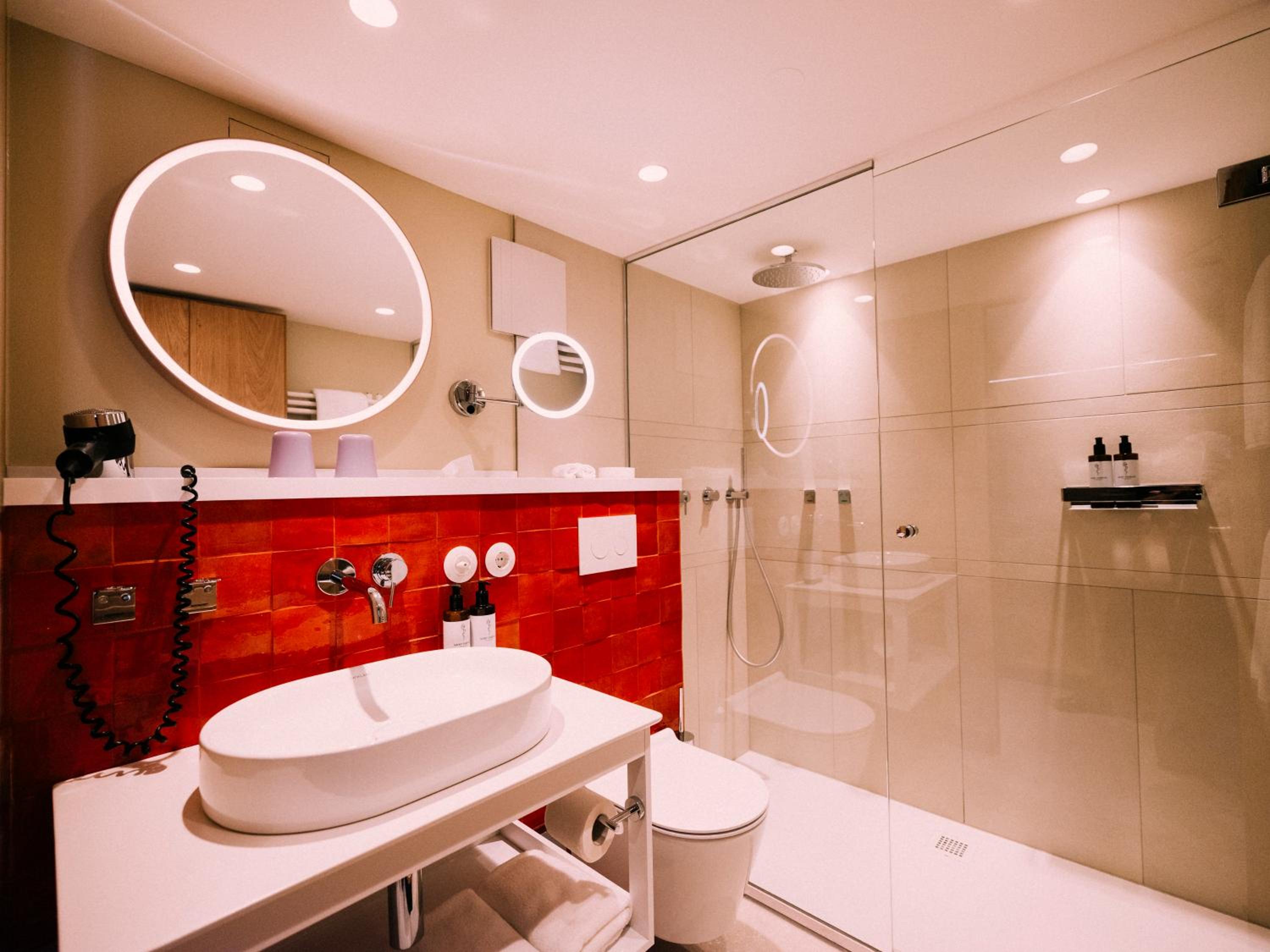 Small Double Room - Photo 5