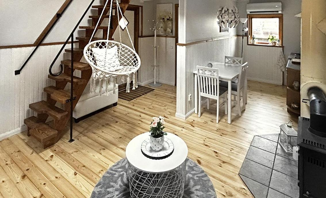 Family Room with Terrace photo 1