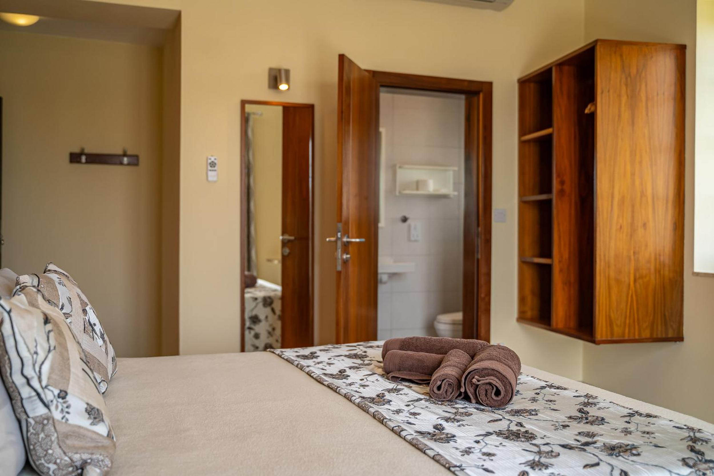 Standard Room with Balcony photo 3