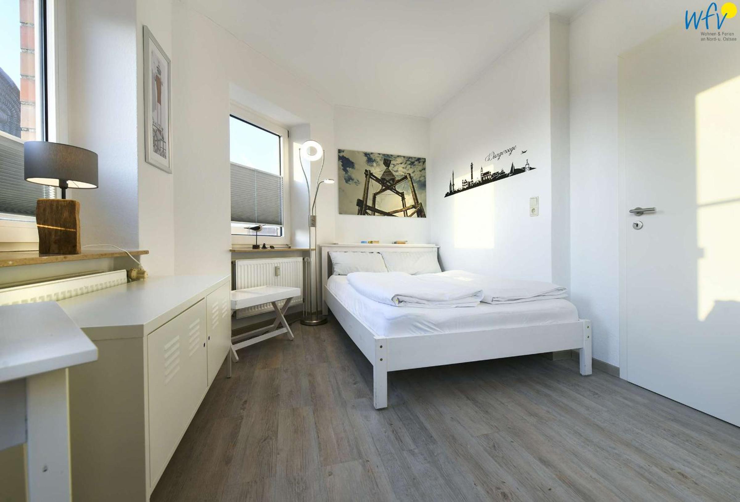 Apartment with Balcony photo 1