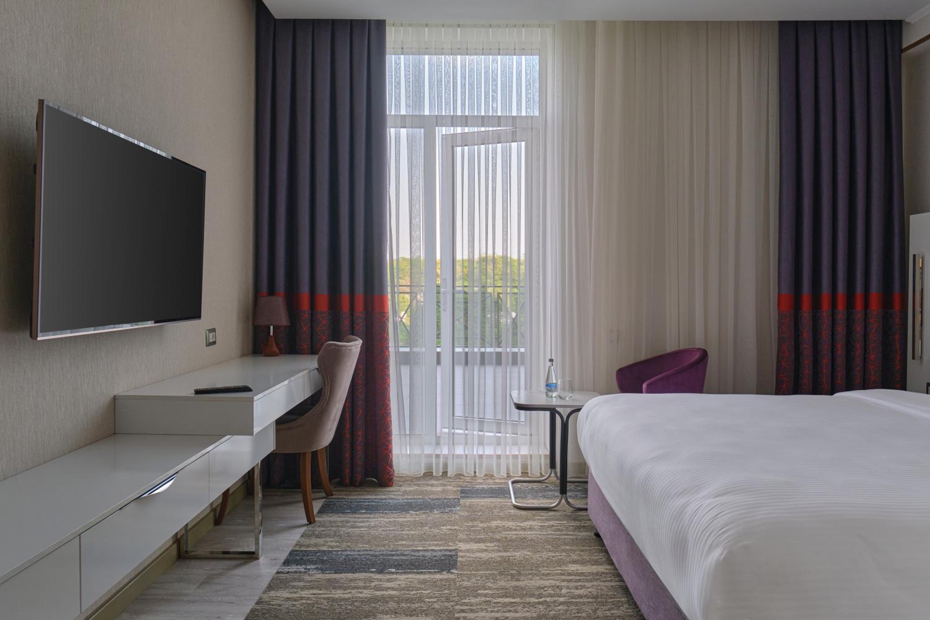 Standard Room with Terrace - Photo 5