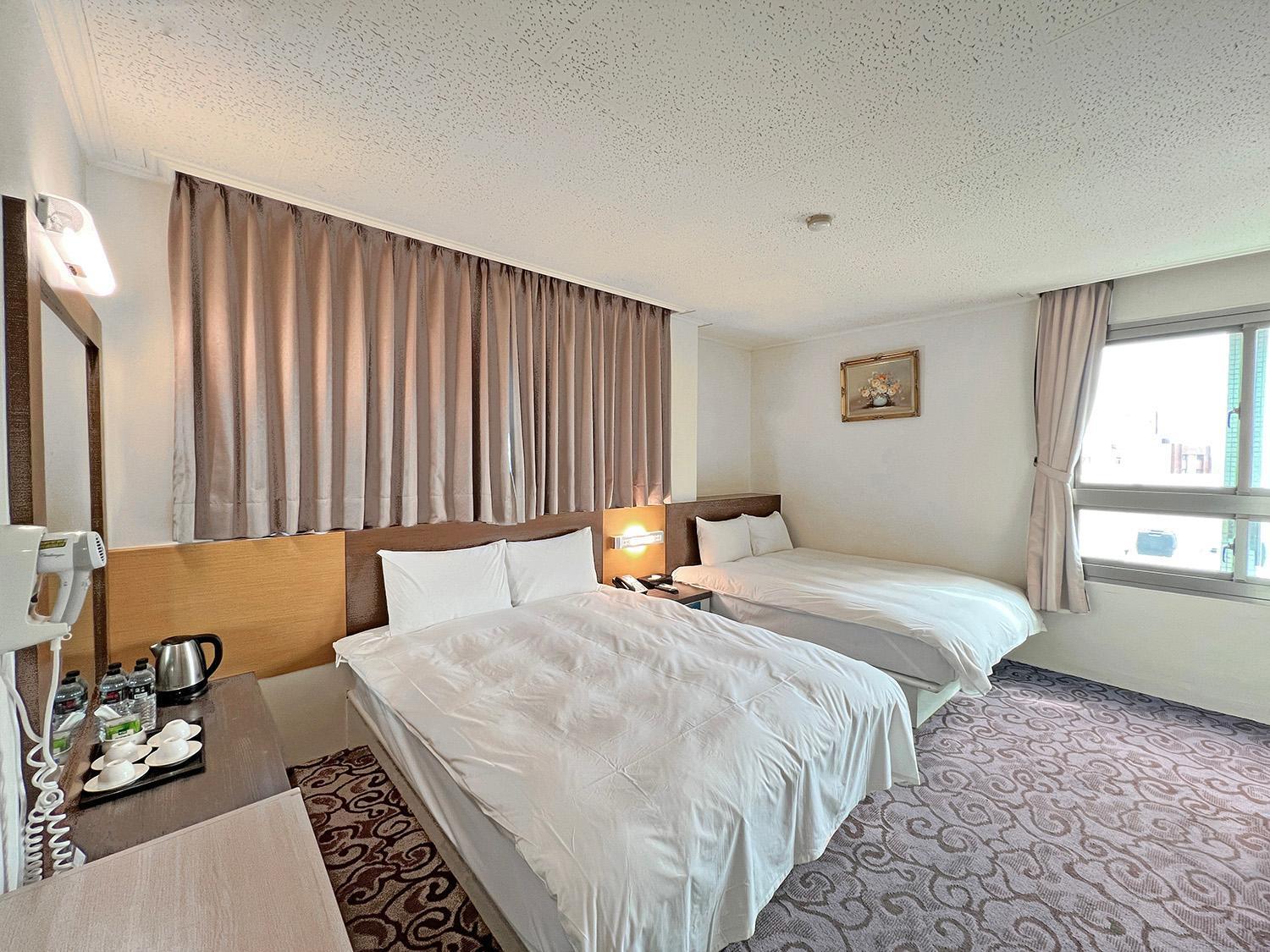 Quadruple Room photo 1