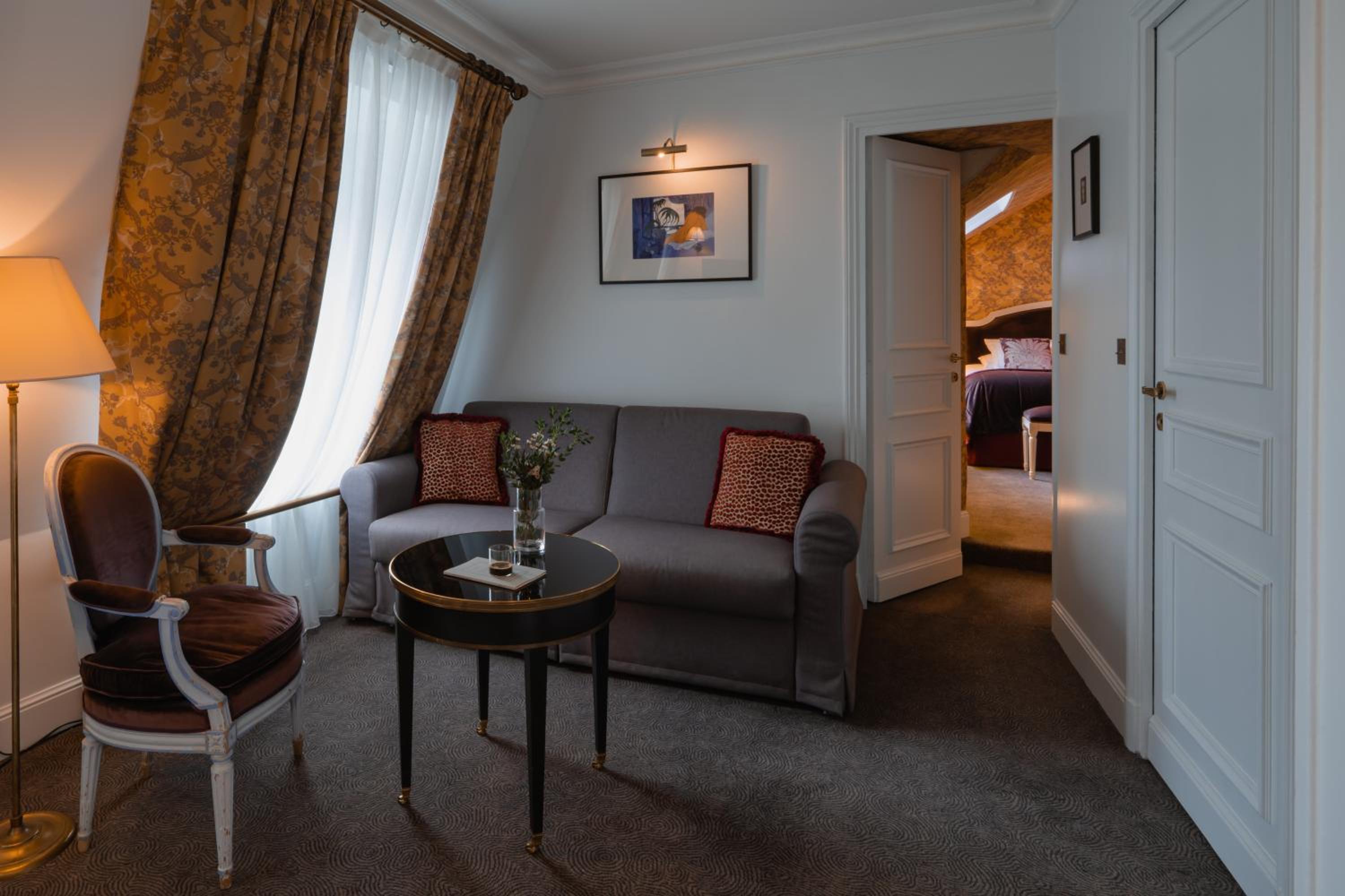 Signature Suite