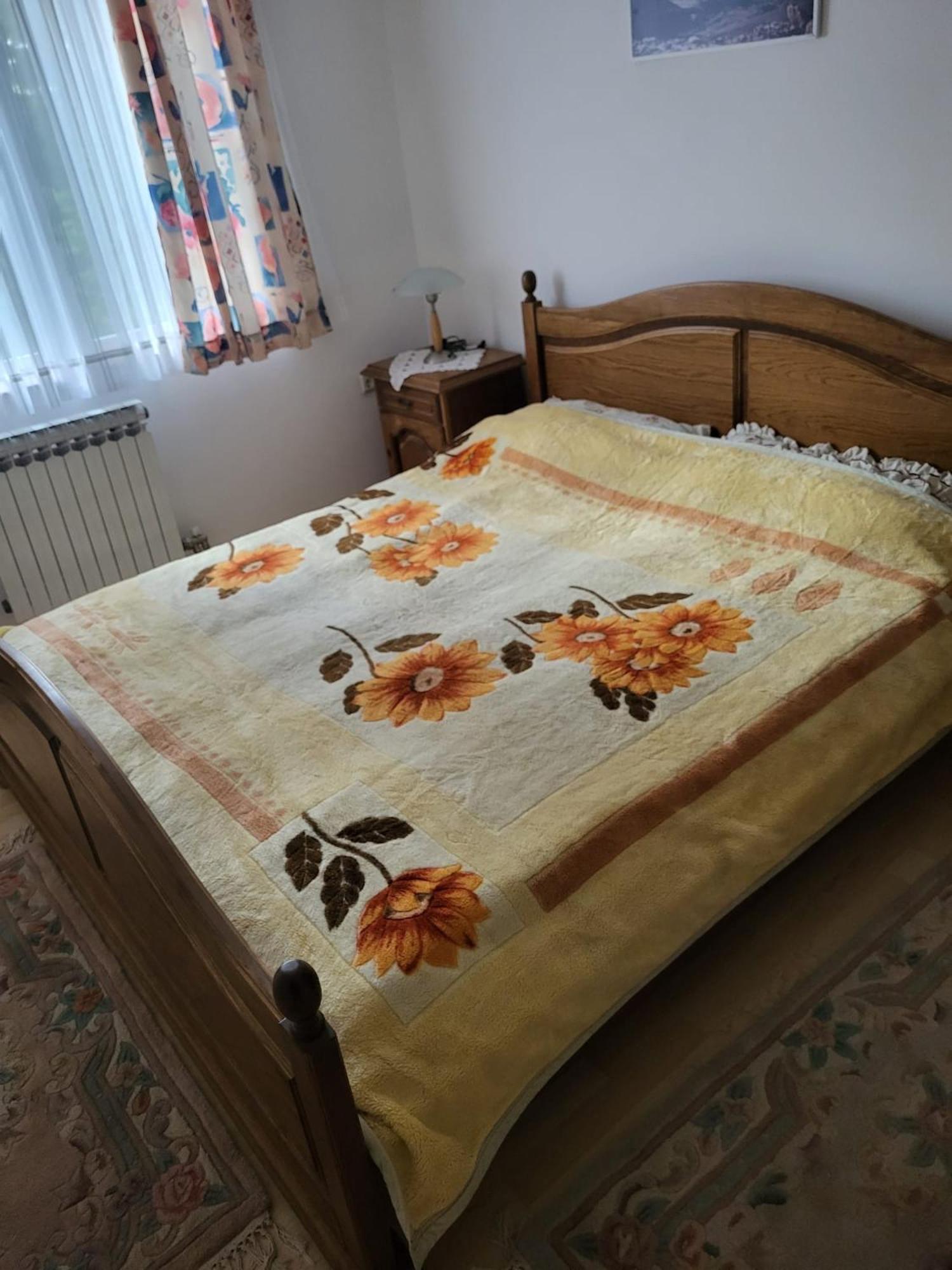 Two-Bedroom House photo 2
