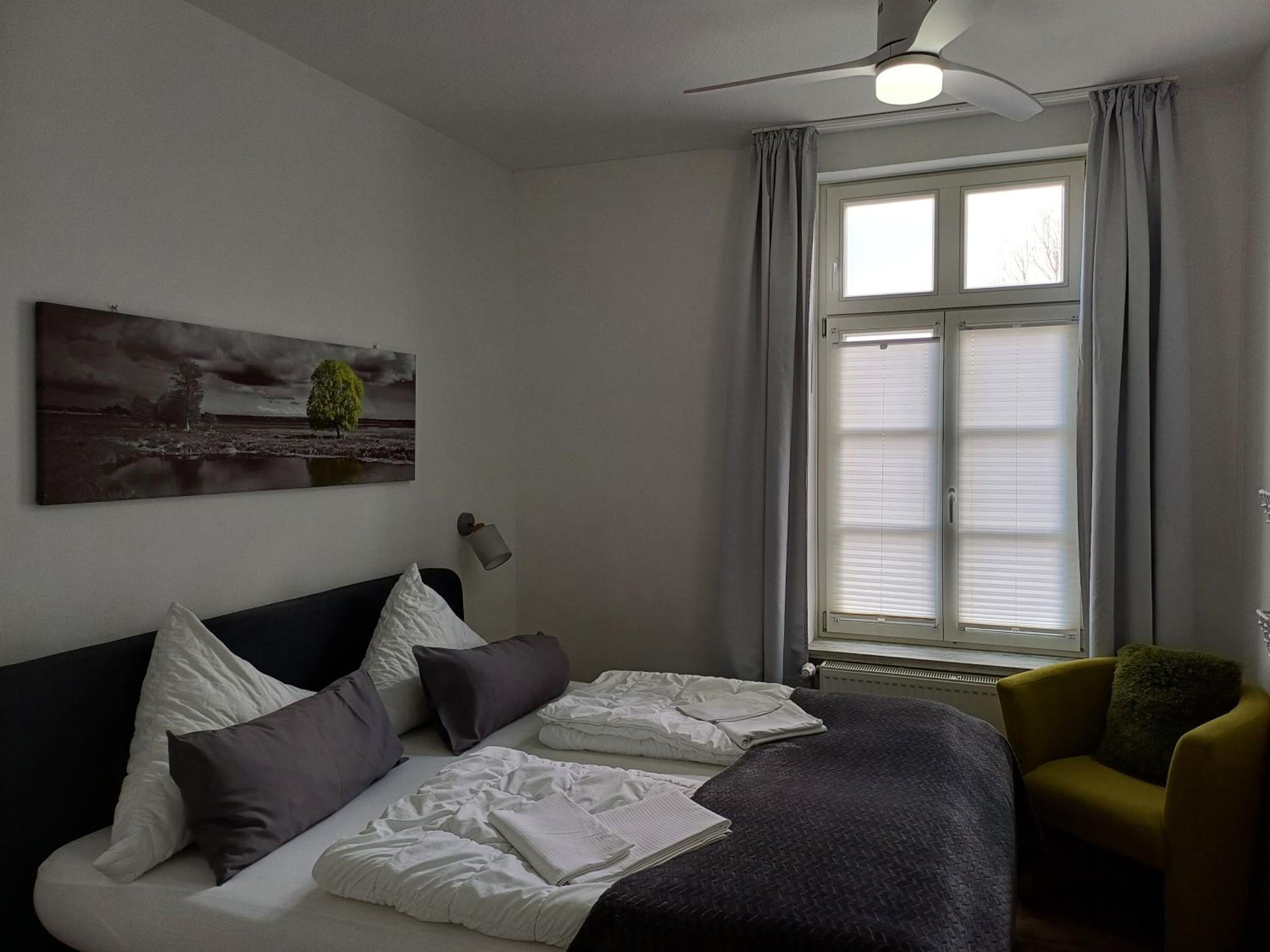 Apartment 4 photo 1