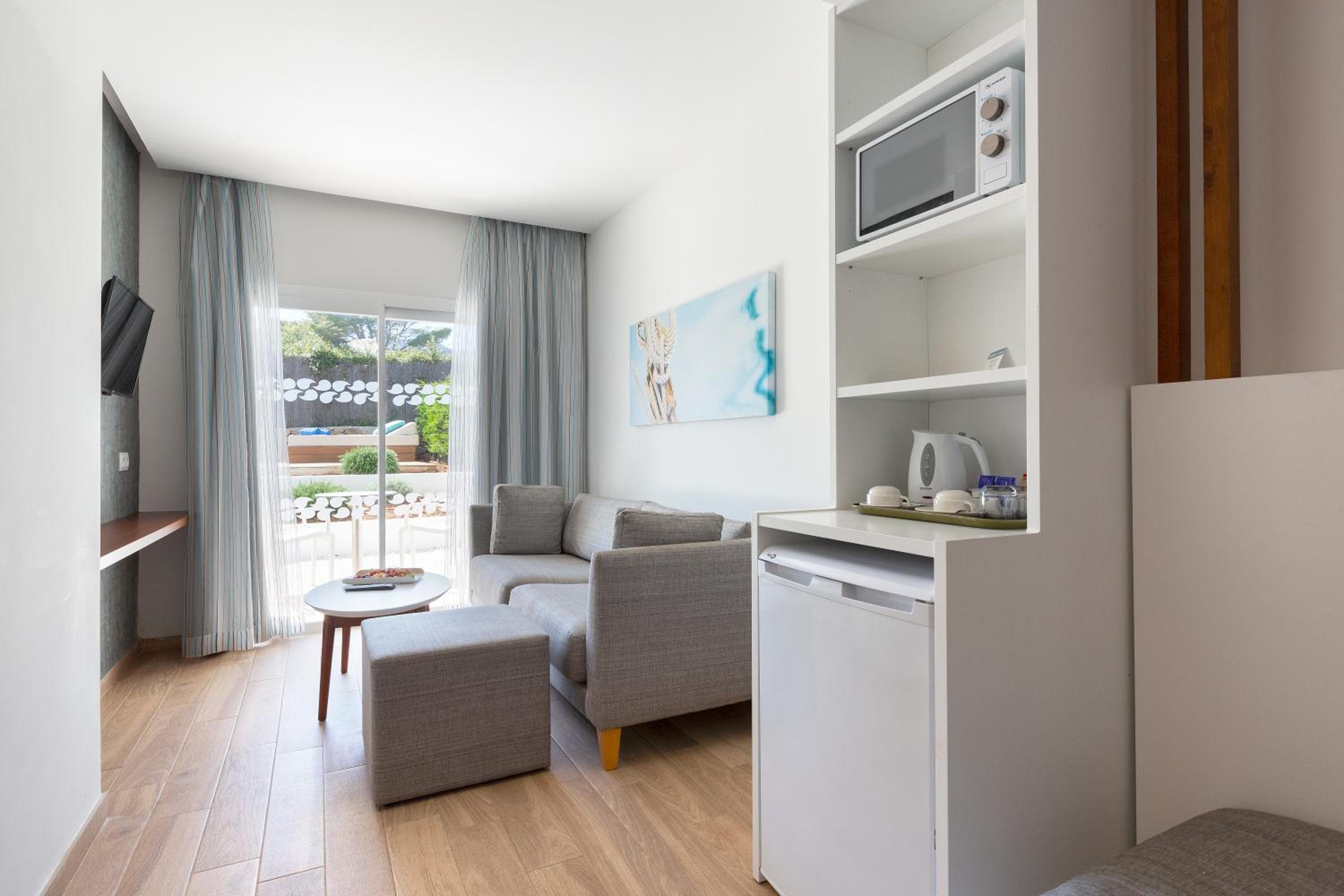 Suite Premium (2 adultos + 1 niño)