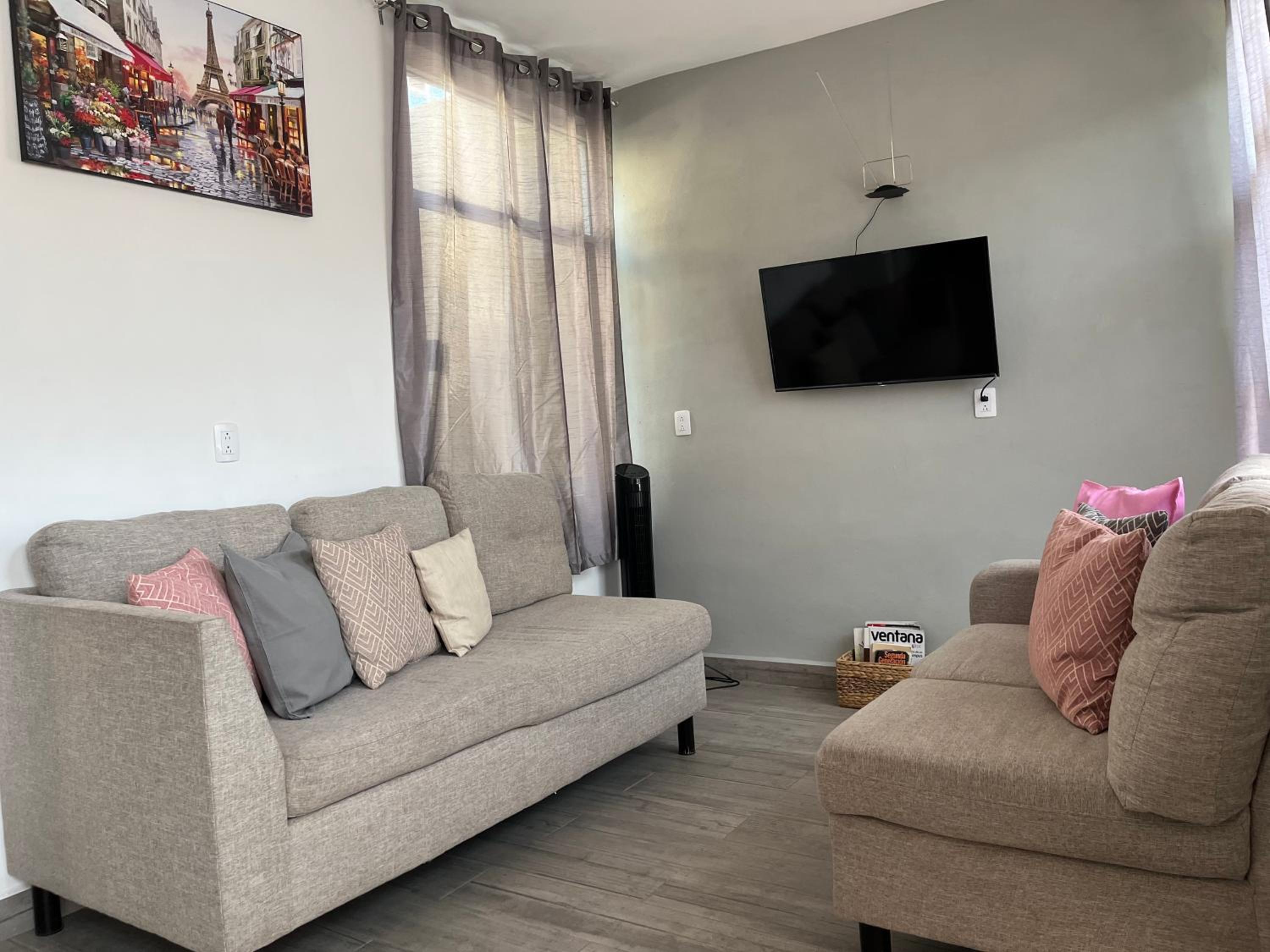Deluxe Apartment - Photo 17