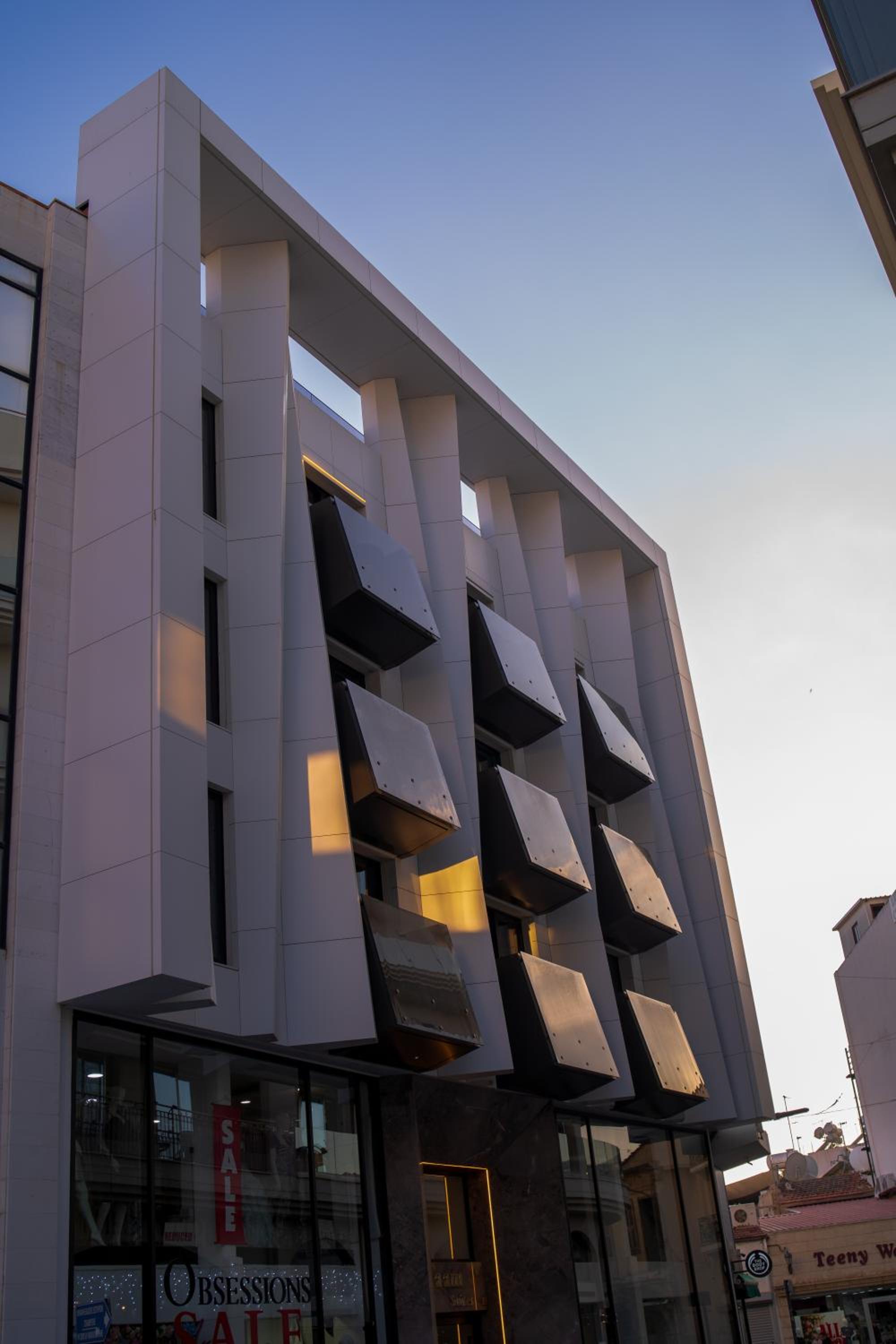 Two-Bedroom Deluxe Apartment with Balcony photo 2