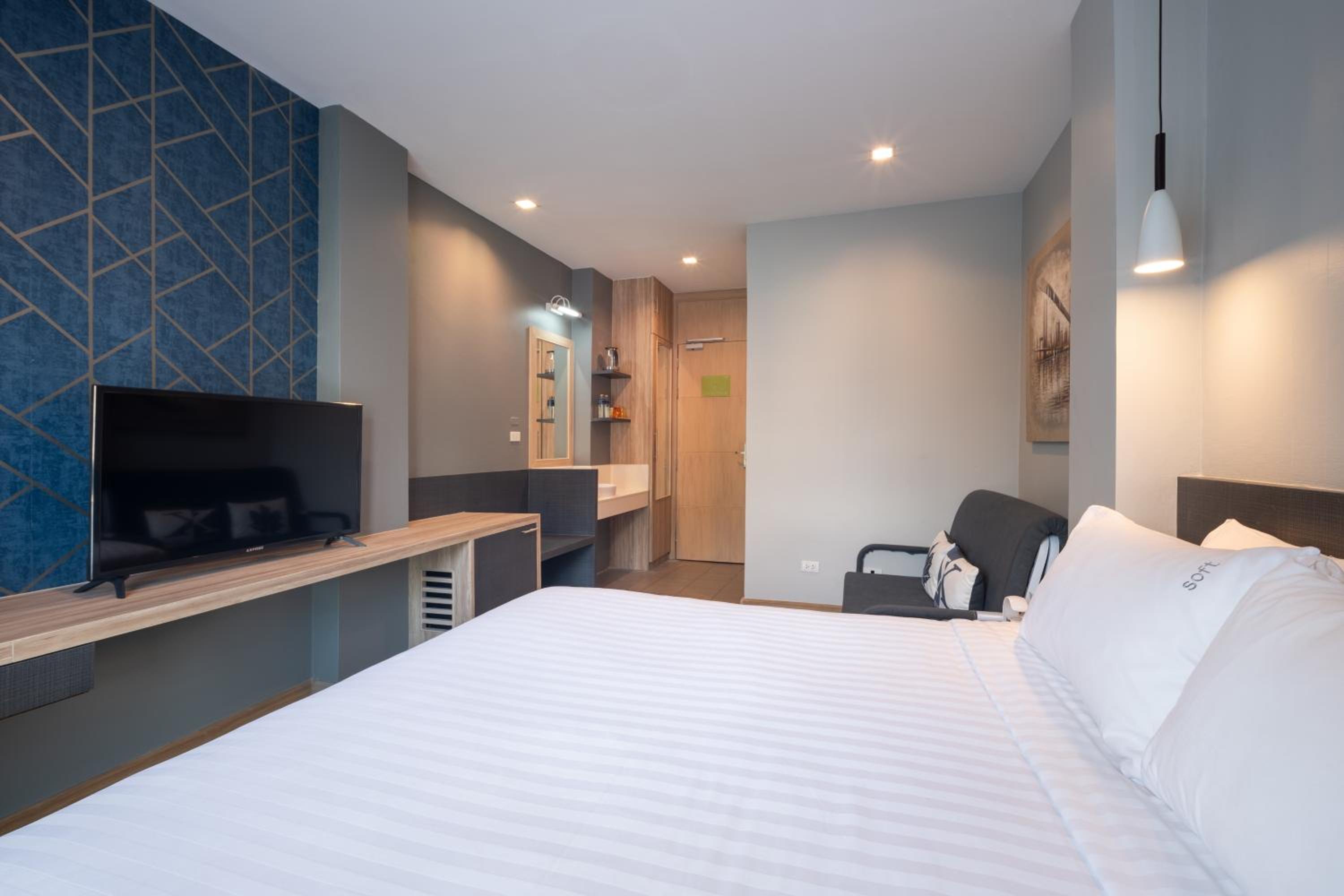 Premier Triple Room photo 2