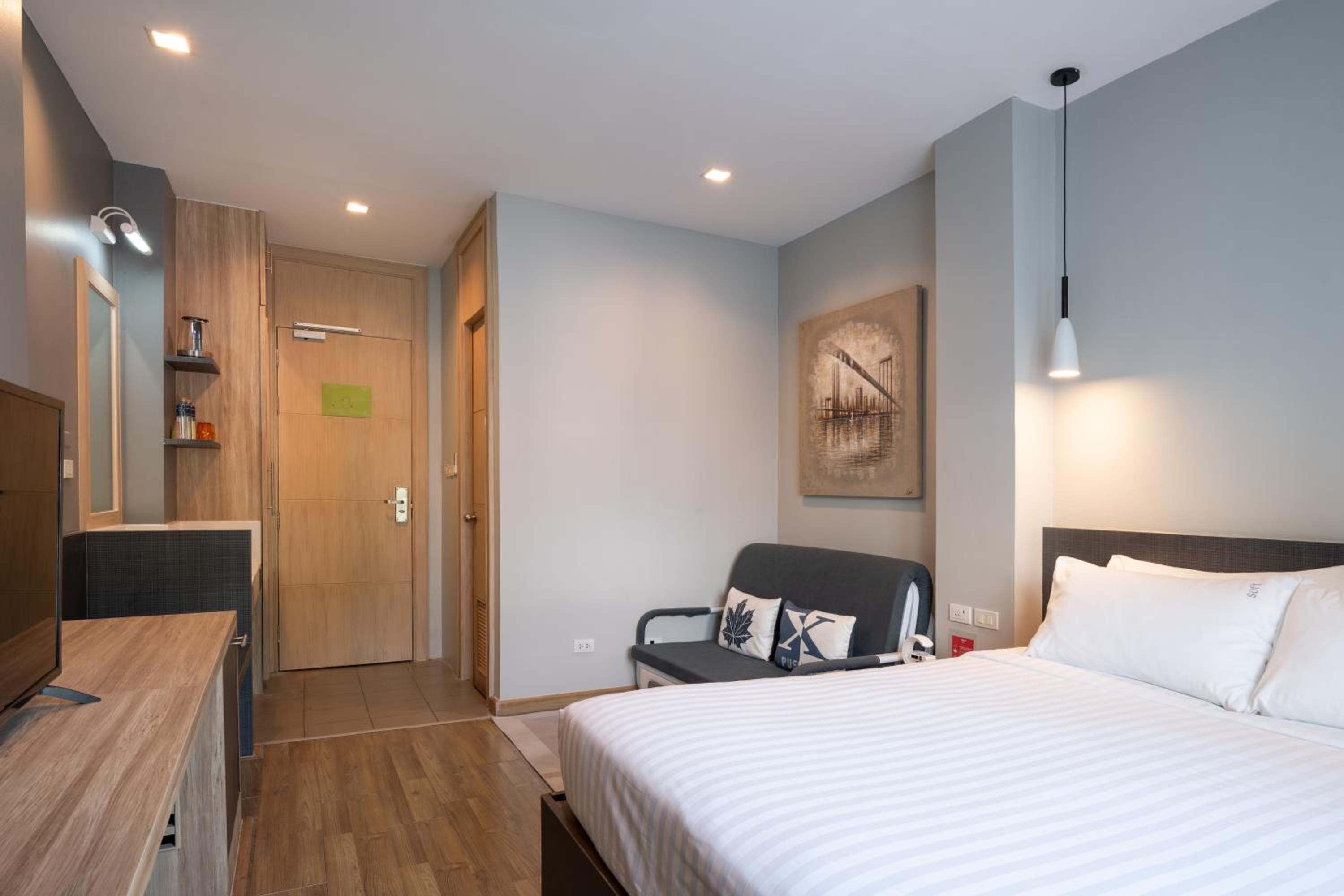 Premier Triple Room photo 2