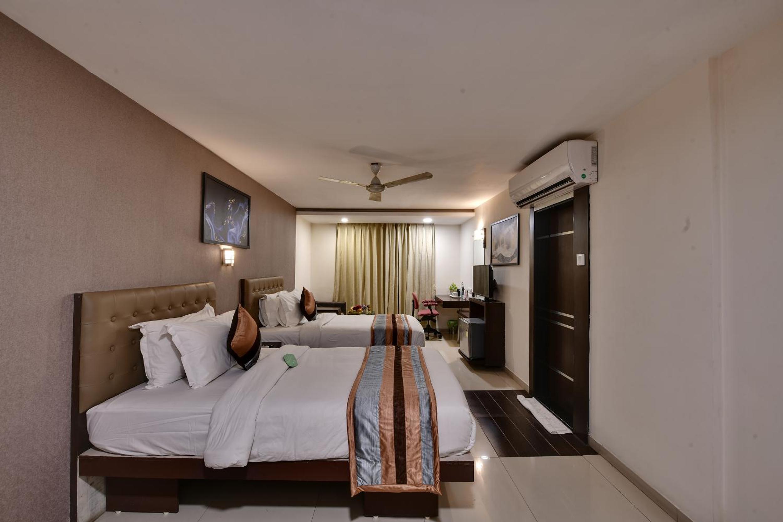 Double or Twin Room photo 1
