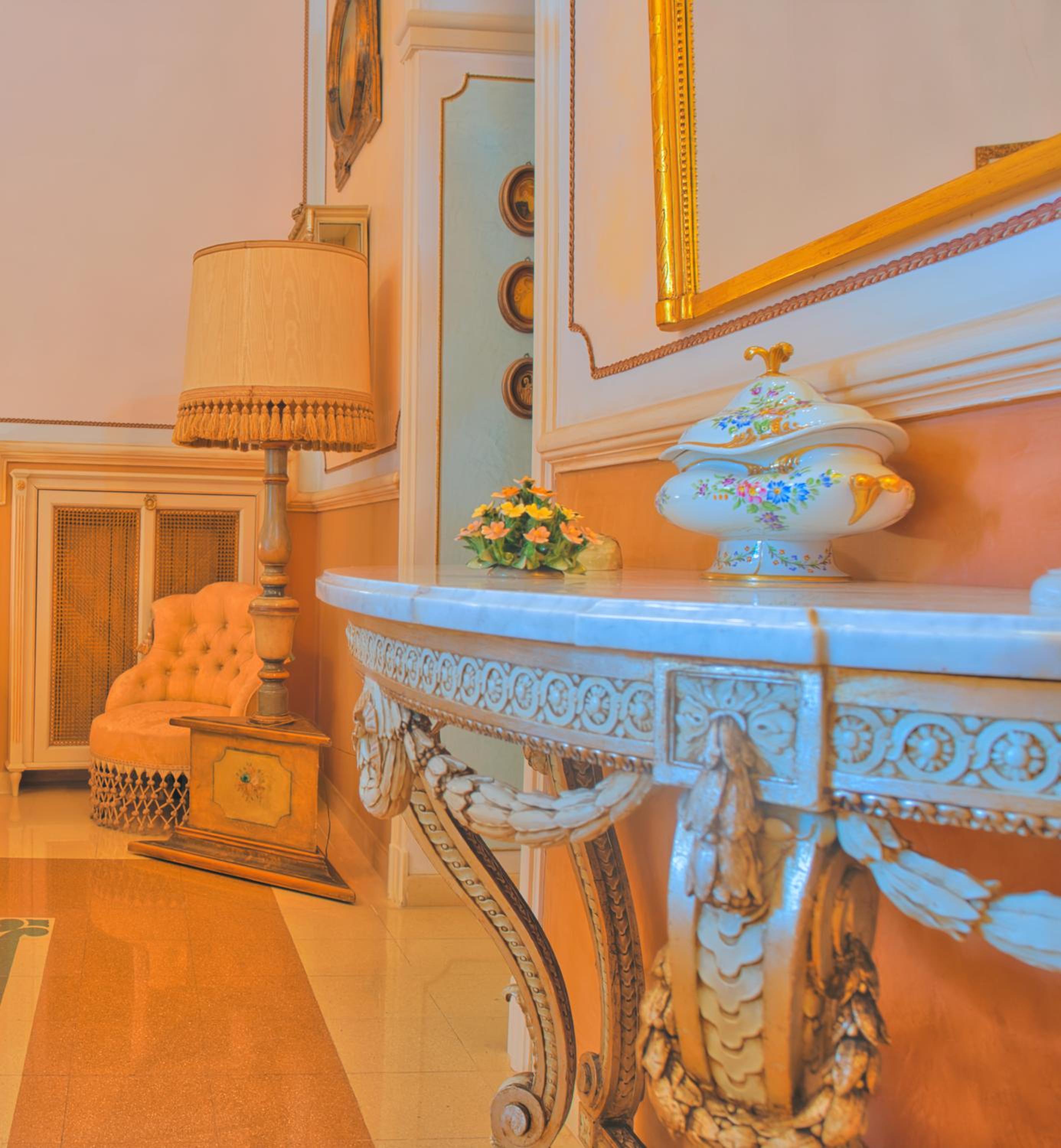 Deluxe Triple Room - Photo 22