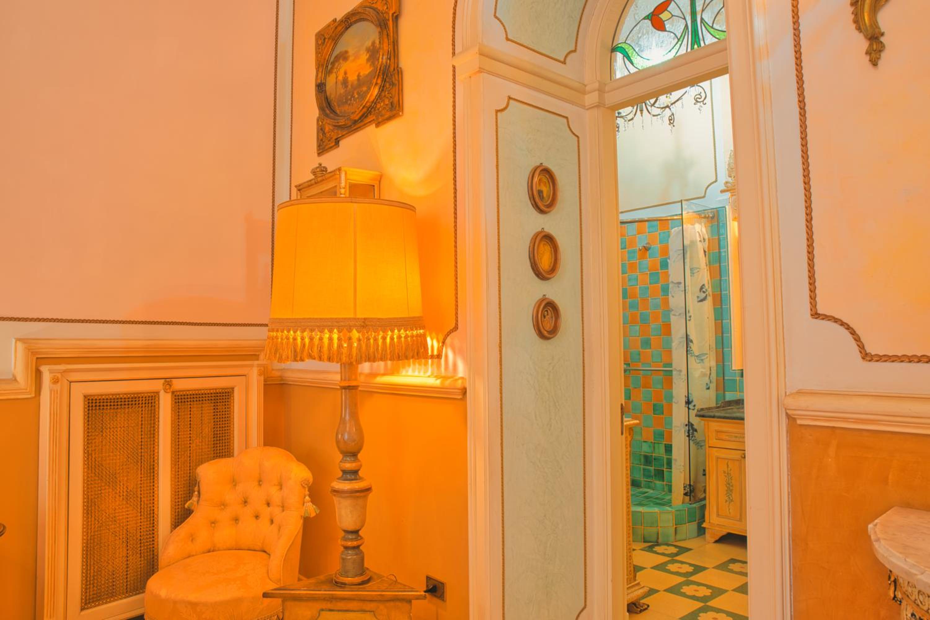 Deluxe Triple Room - Photo 21