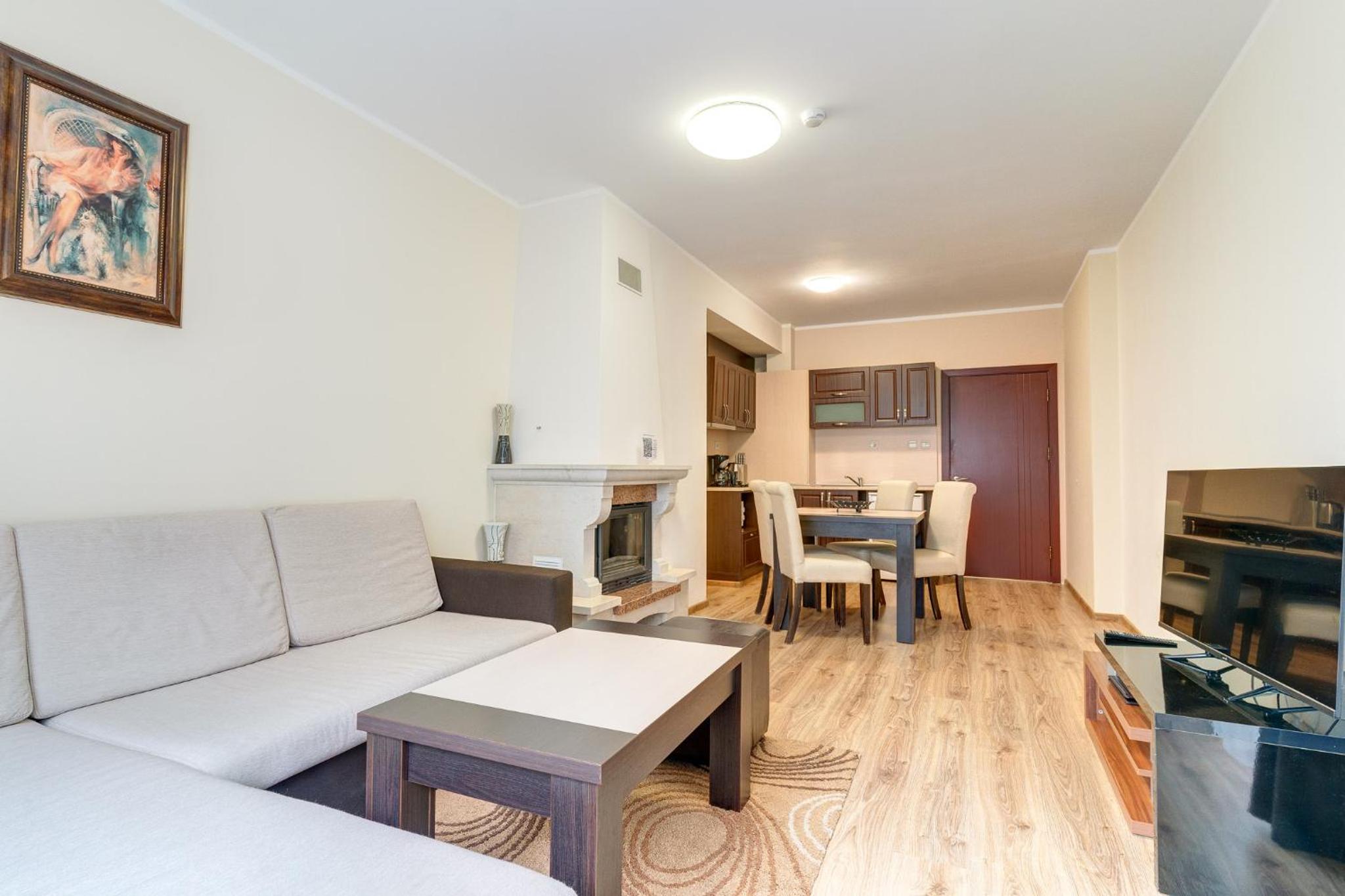 Two-Bedroom Apartment - Photo 3