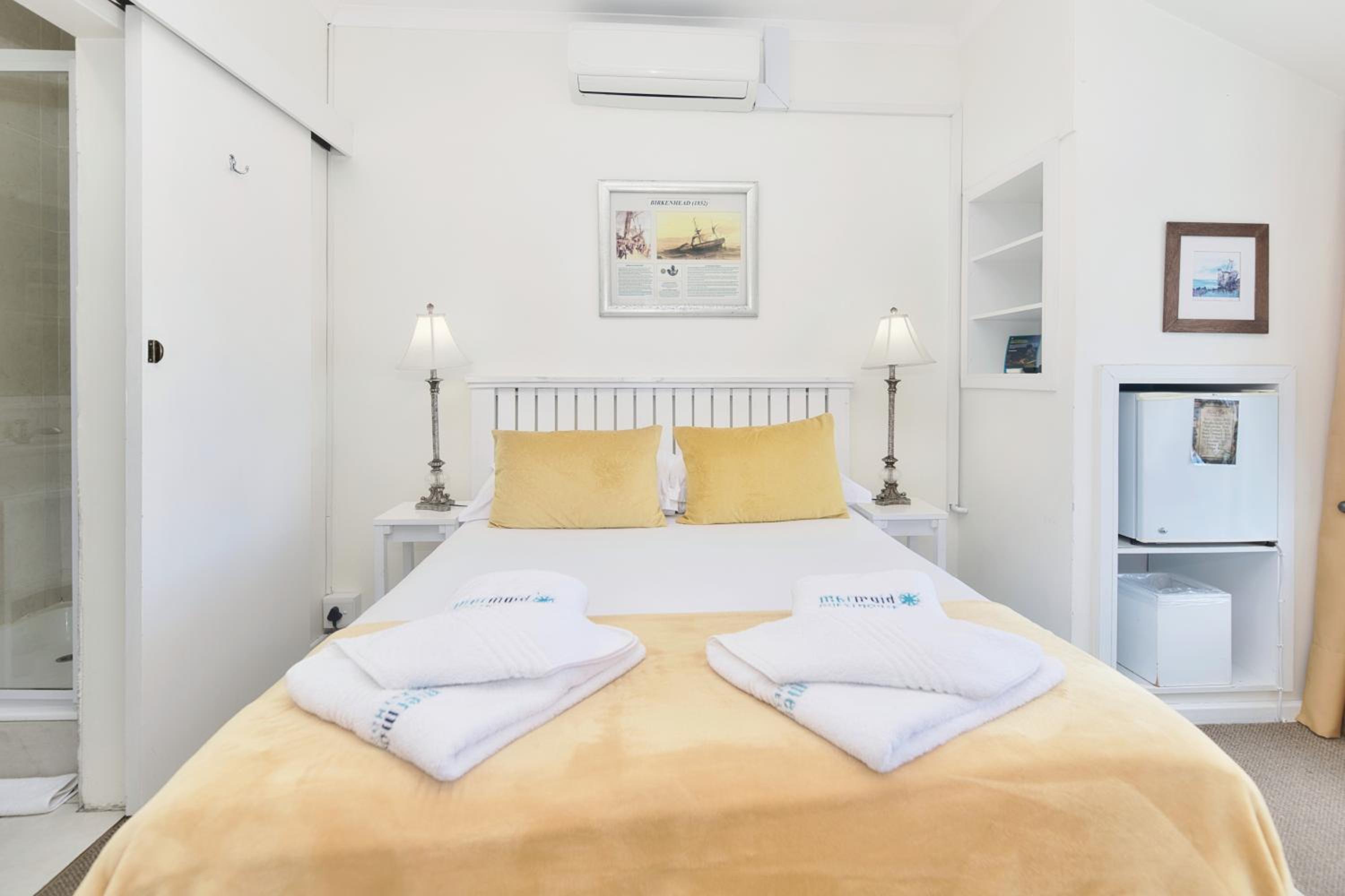 Double Room - Photo 8