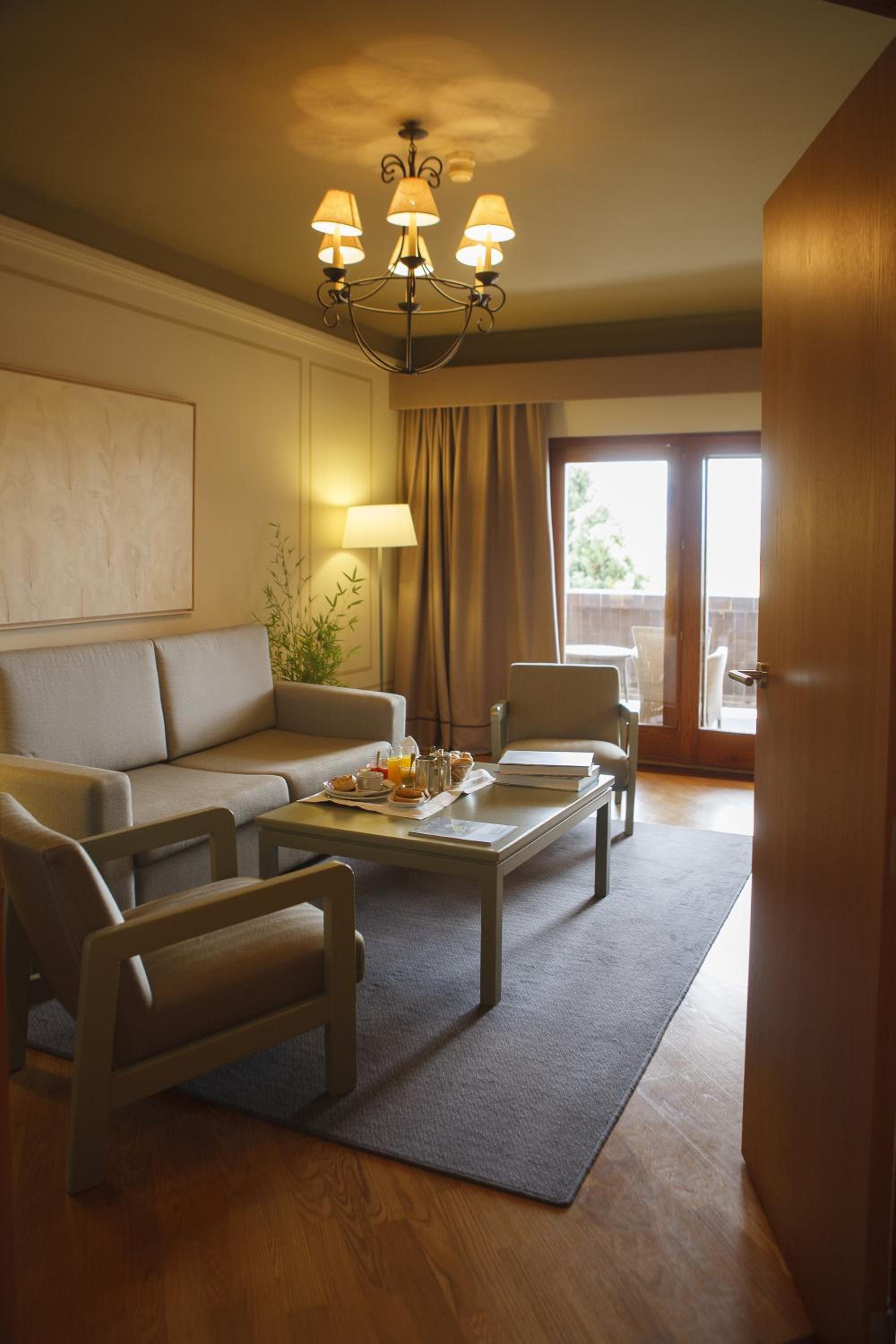 Junior Suite - Photo 12
