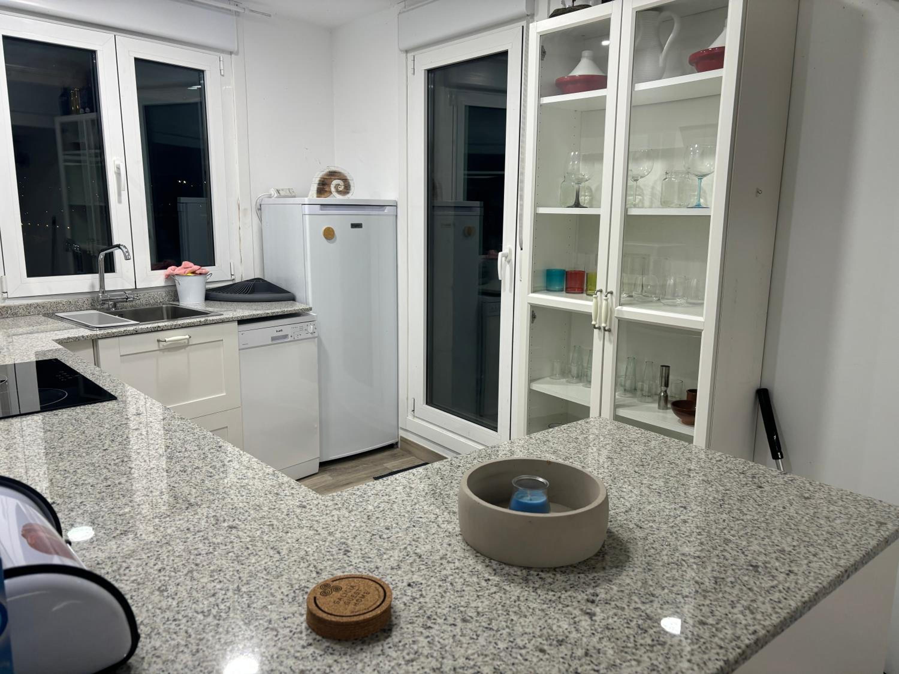 Three-Bedroom House photo 3
