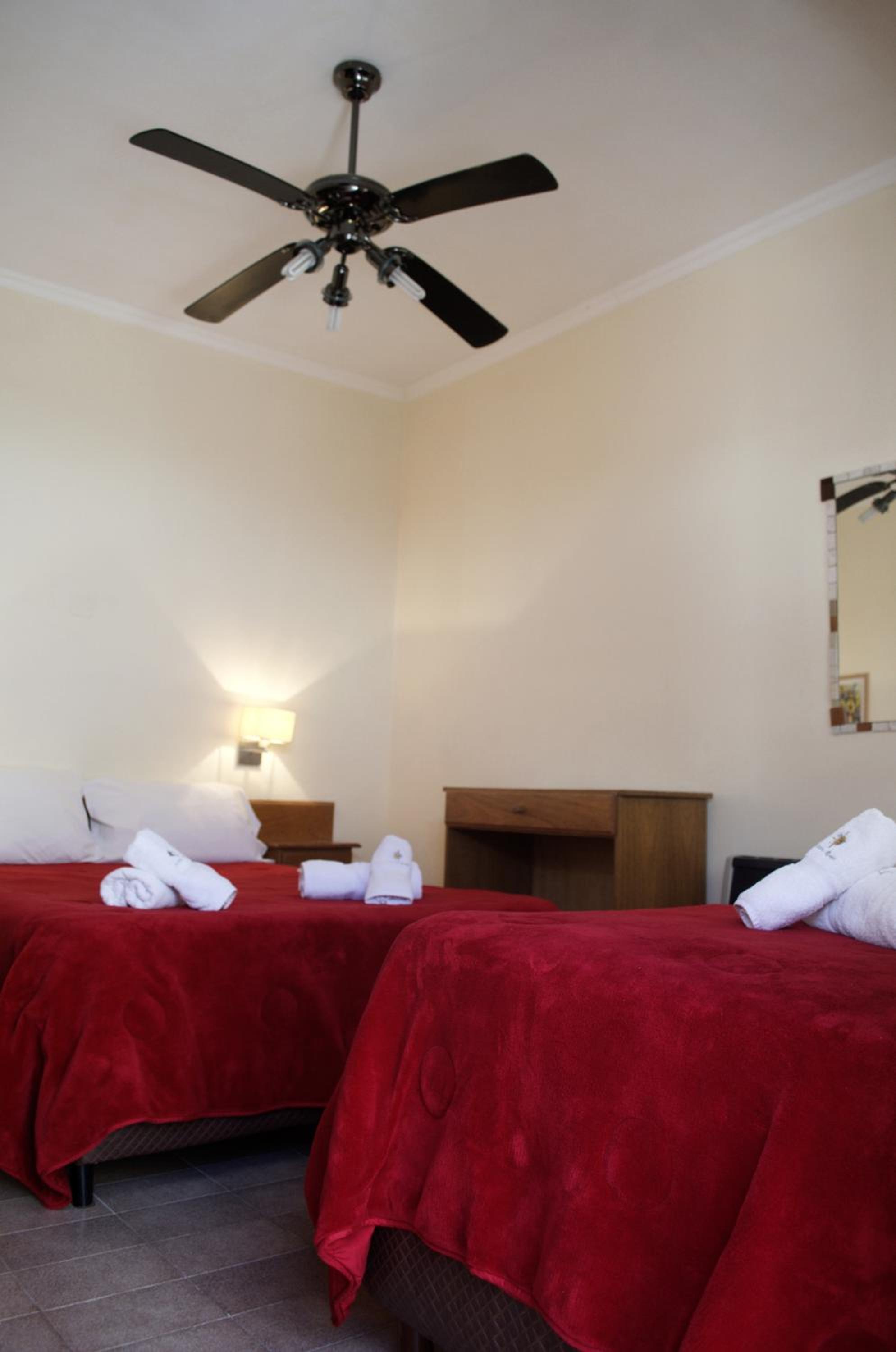 Triple Room With Private Bathroom photo 2