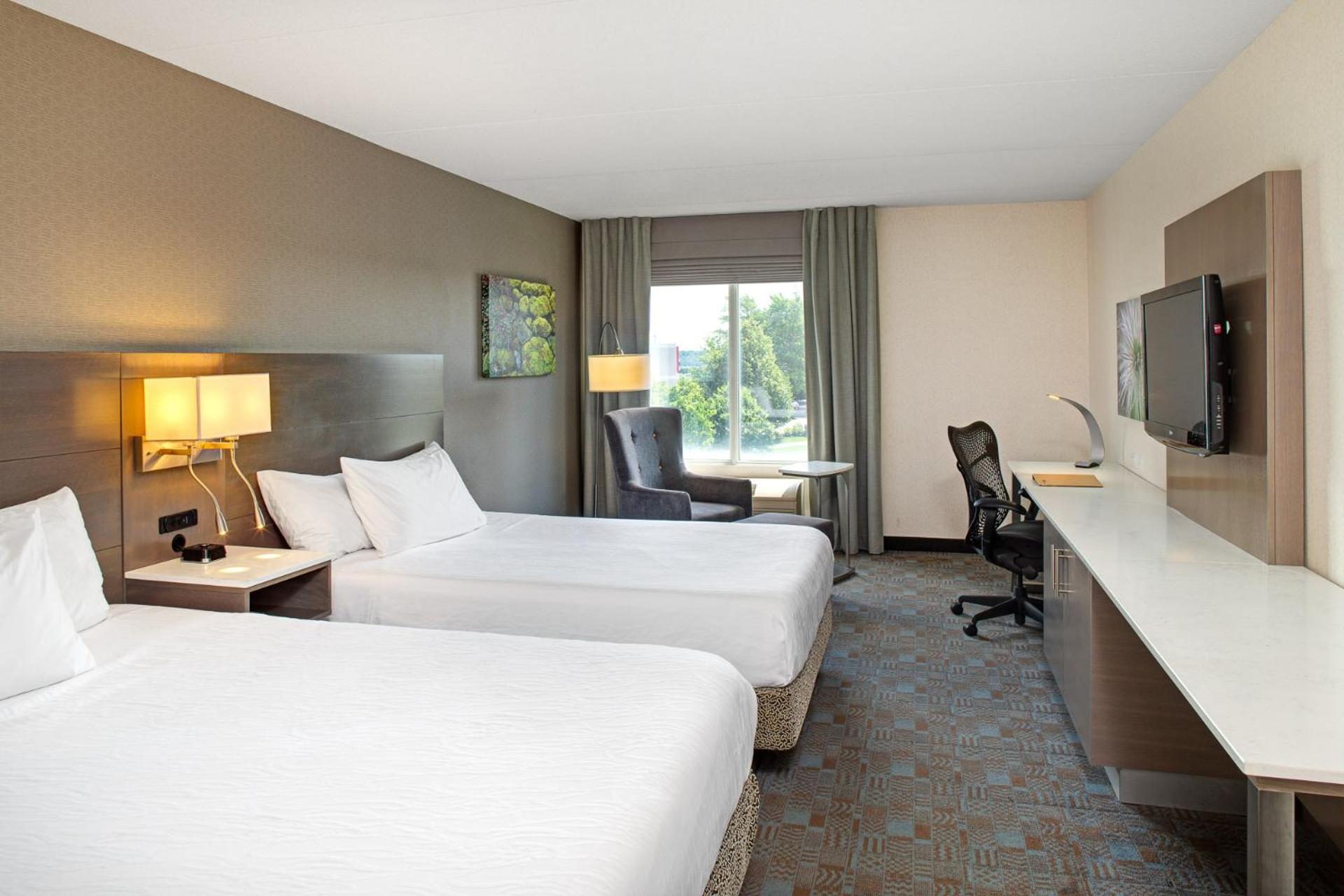 Queen Room with Two Queen Beds - Photo 1