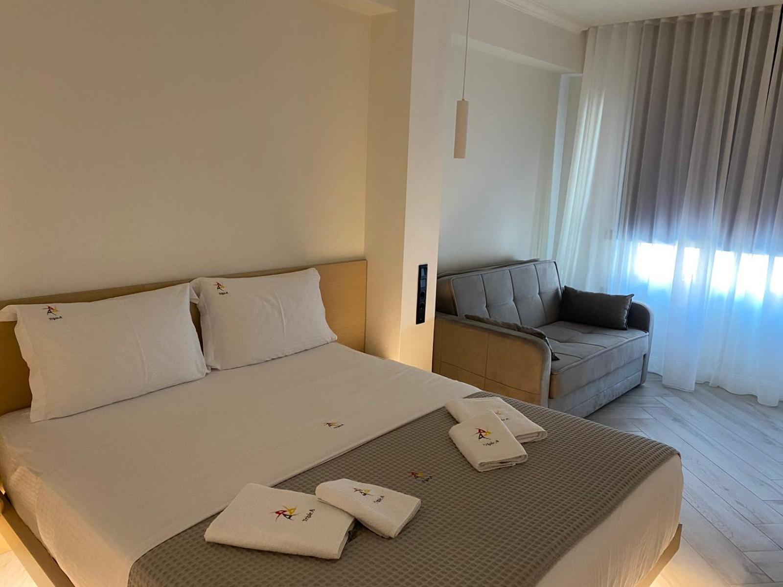 King Studio with Sofa Bed photo 1
