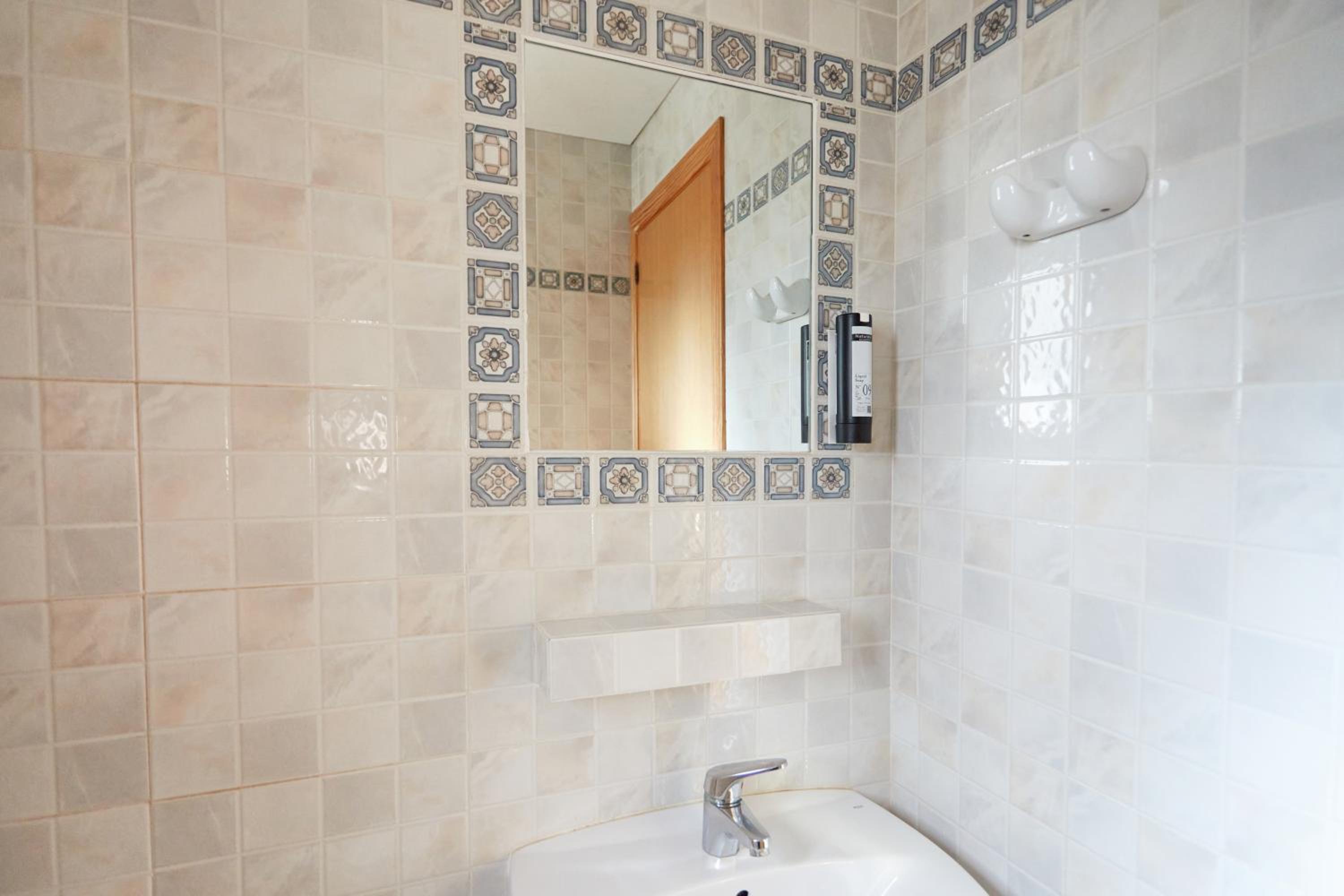 Large Double Room photo 2