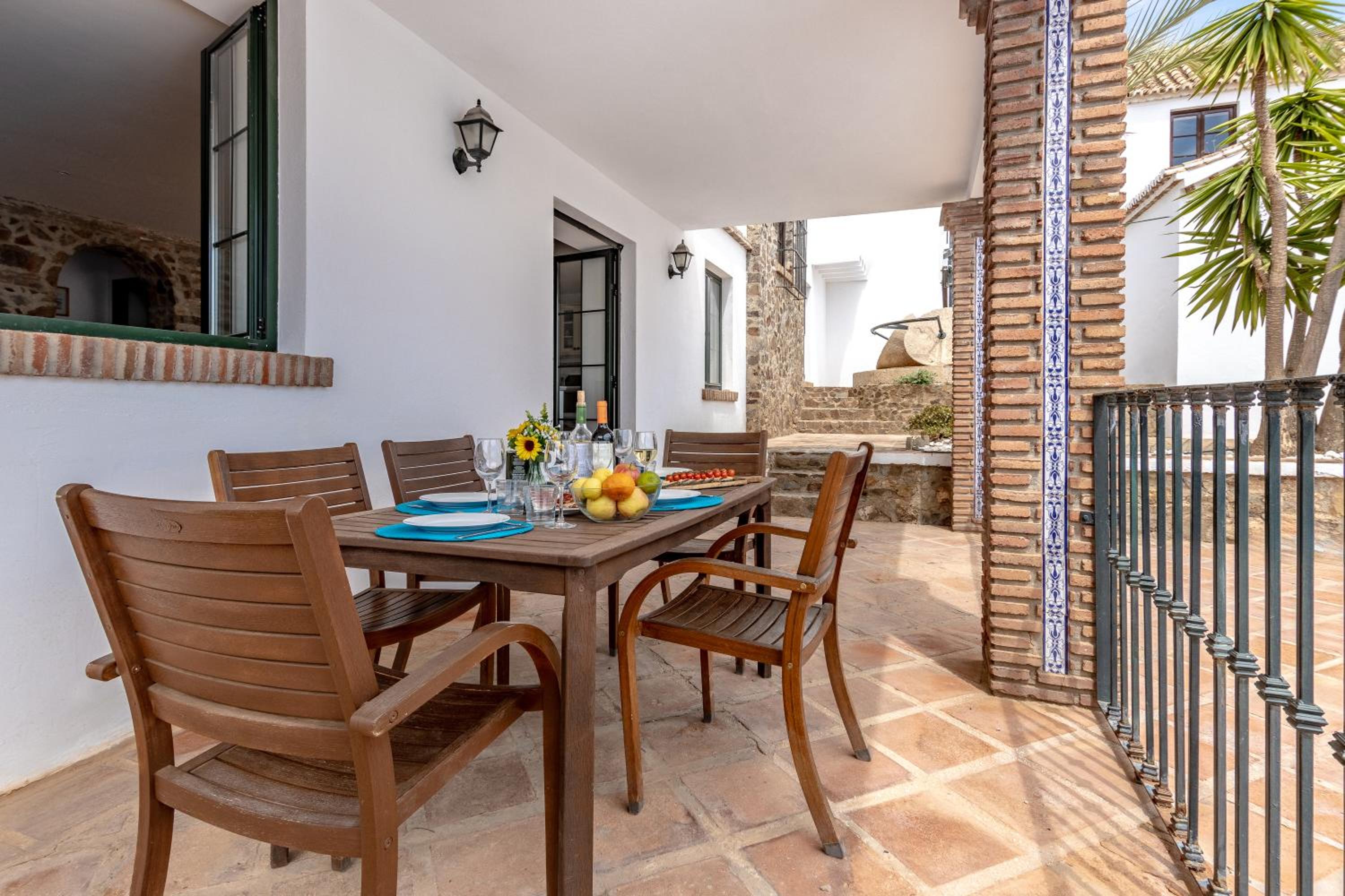 Two-Bedroom Apartment with Sea View photo 2