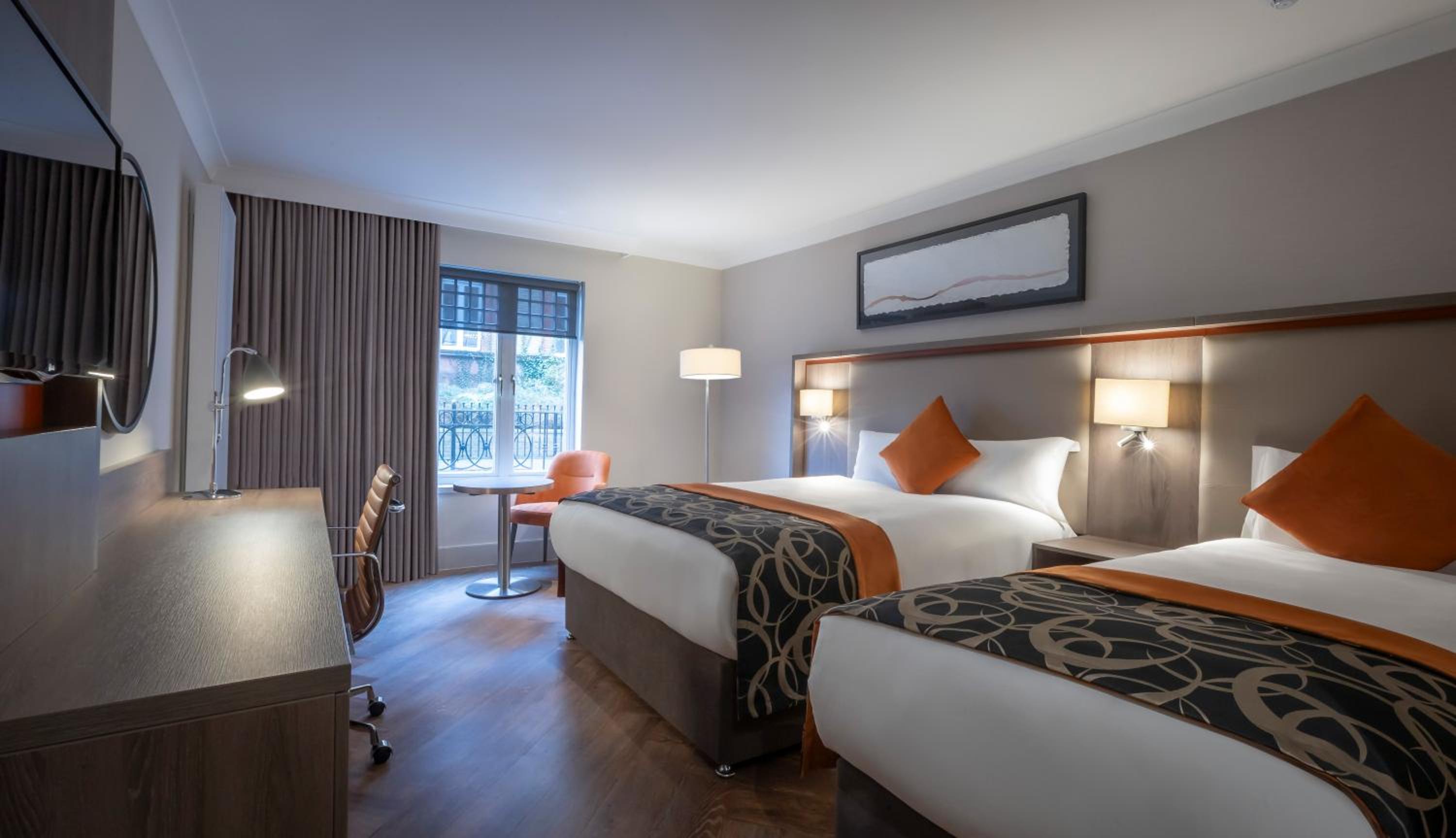 Deluxe Double or Twin Room