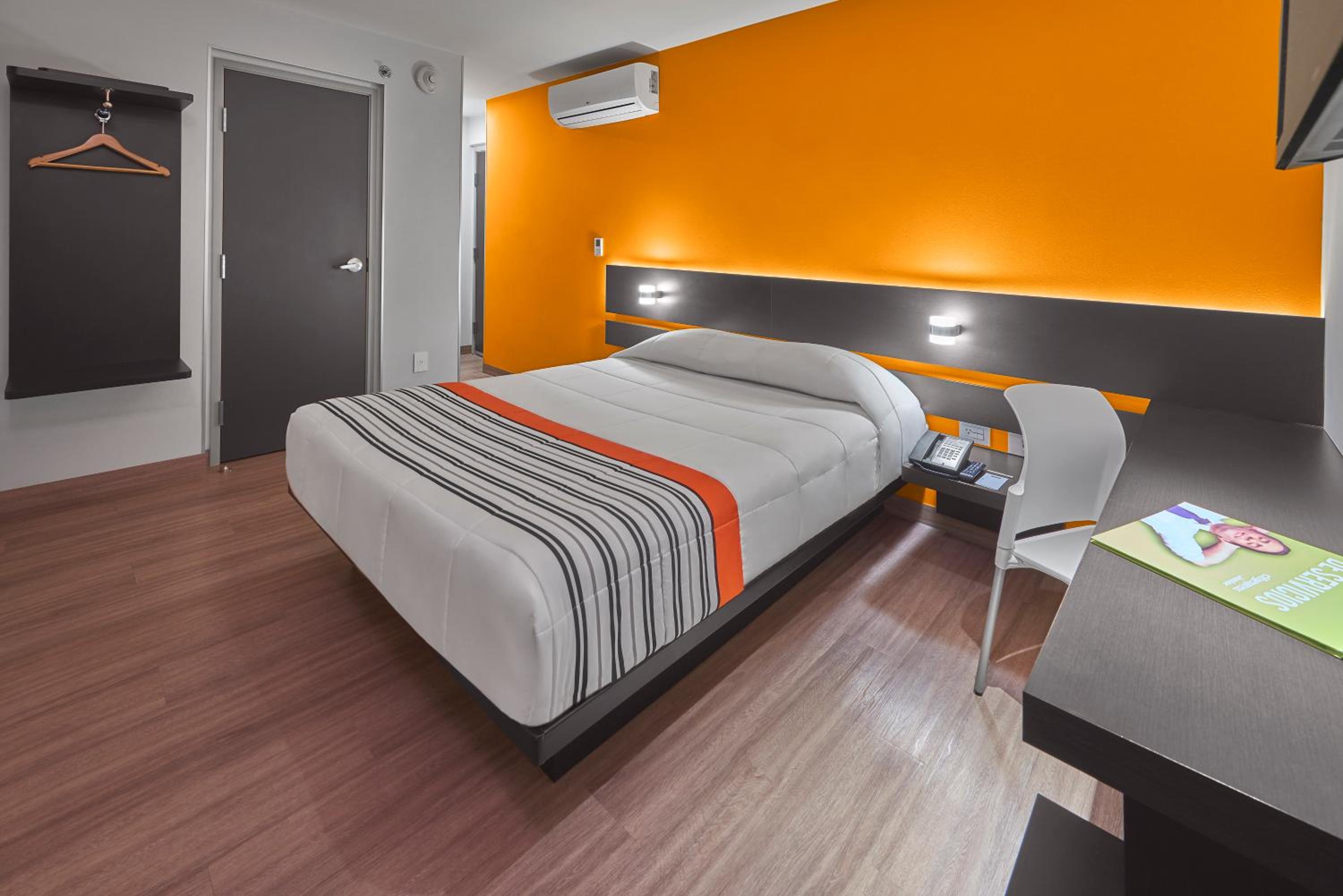 Double Room - Photo 1