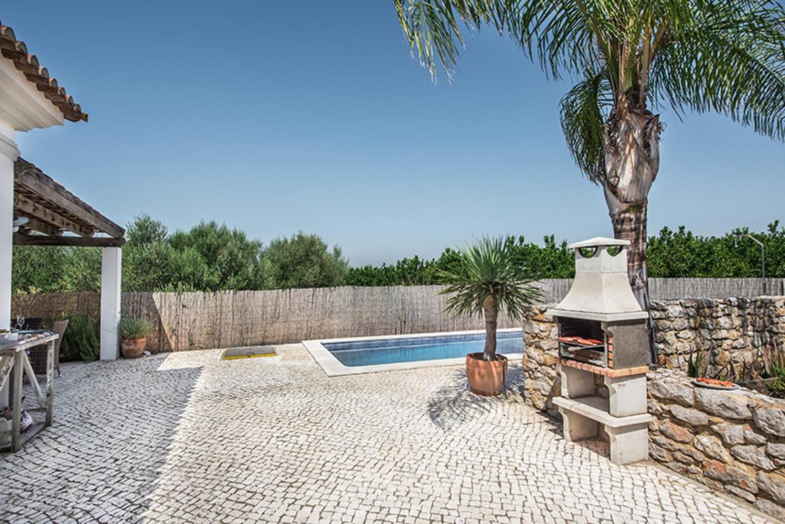 Three-Bedroom Villa photo 2
