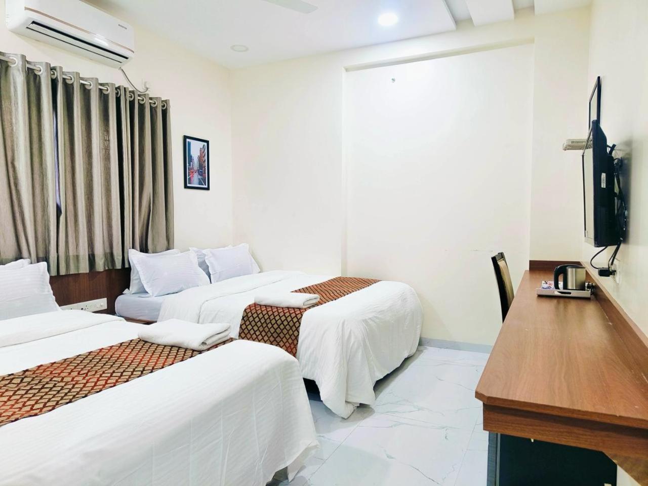 Quadruple Room photo 2