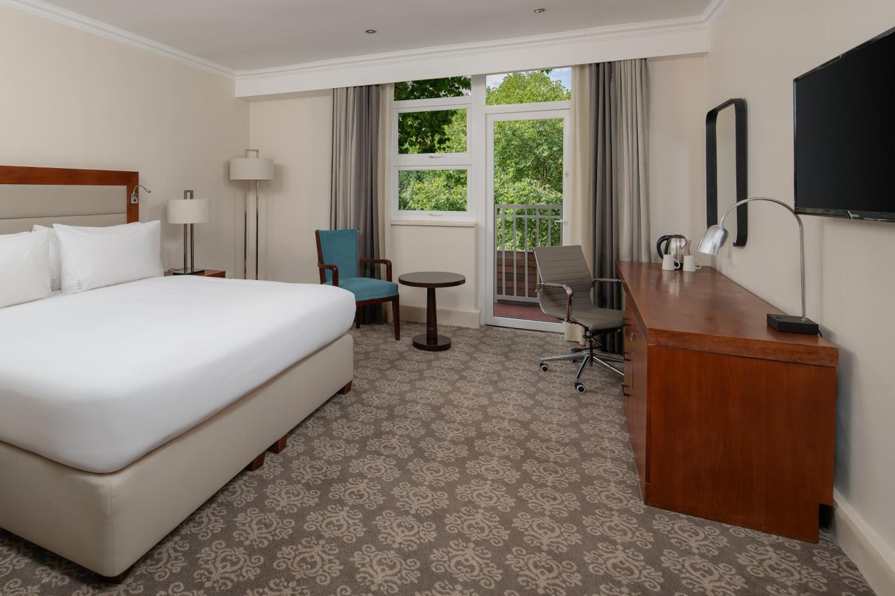Standard King Room With Balcony