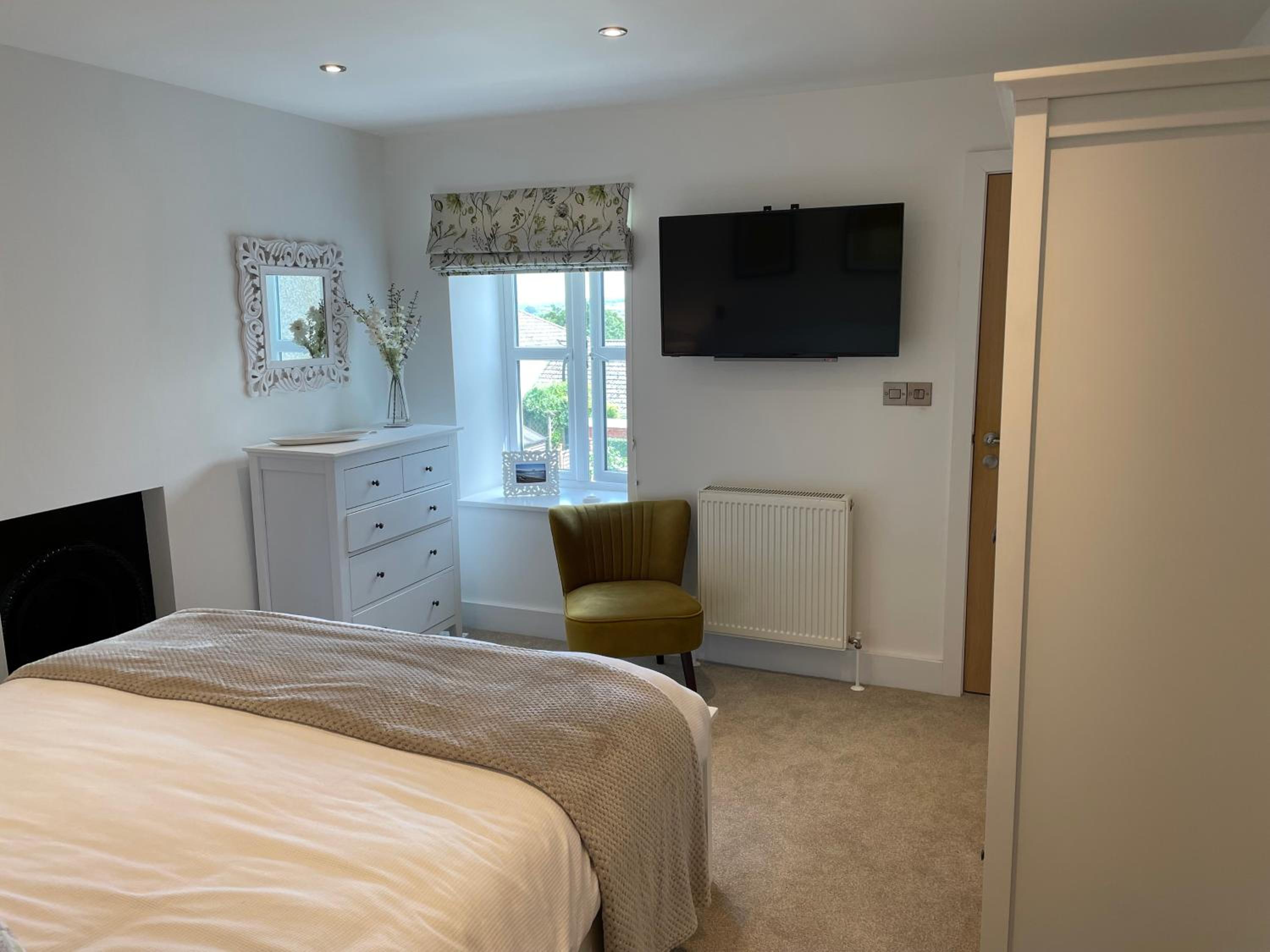 Two-Bedroom House photo 1
