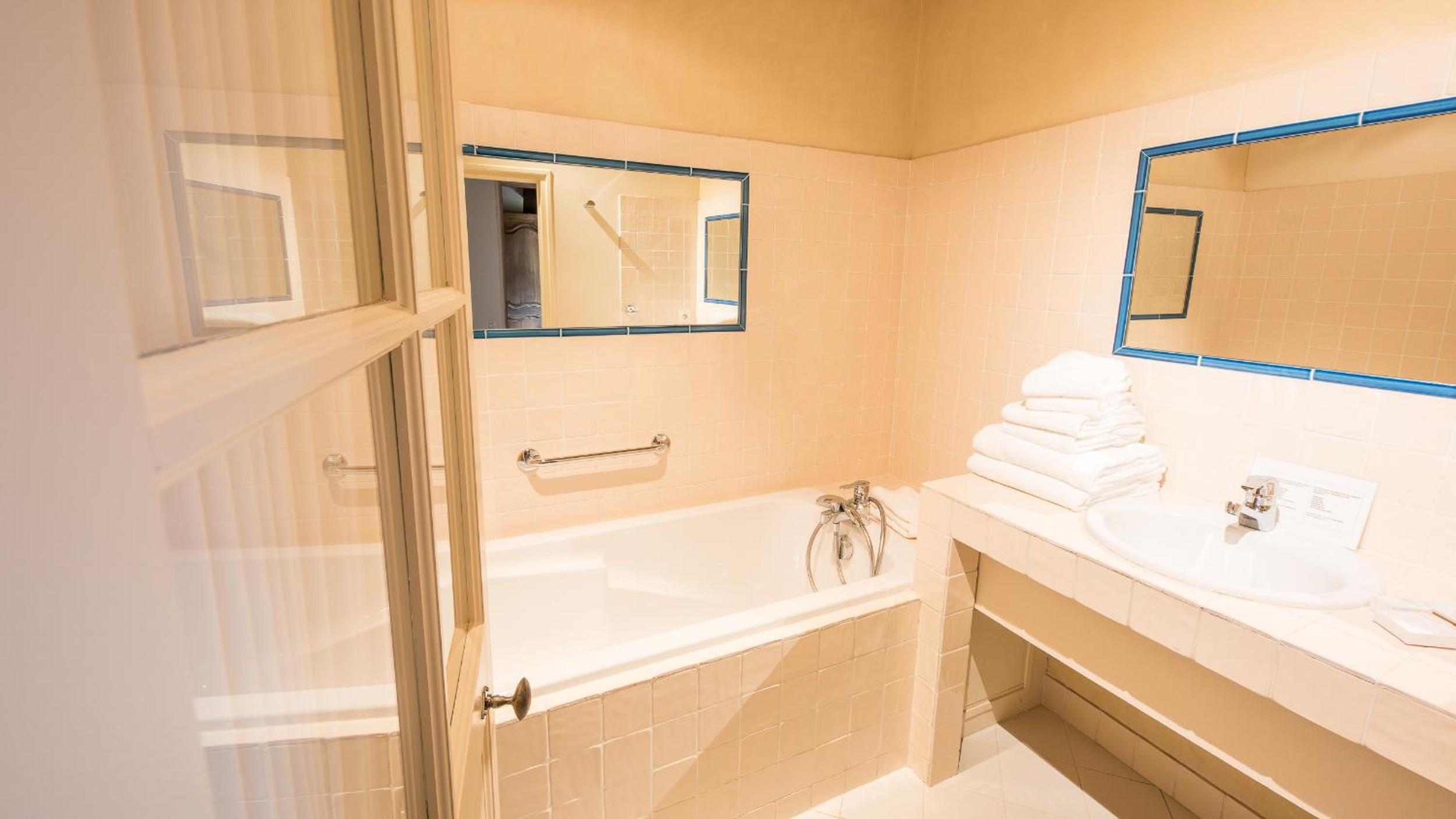 Deluxe Room photo 3