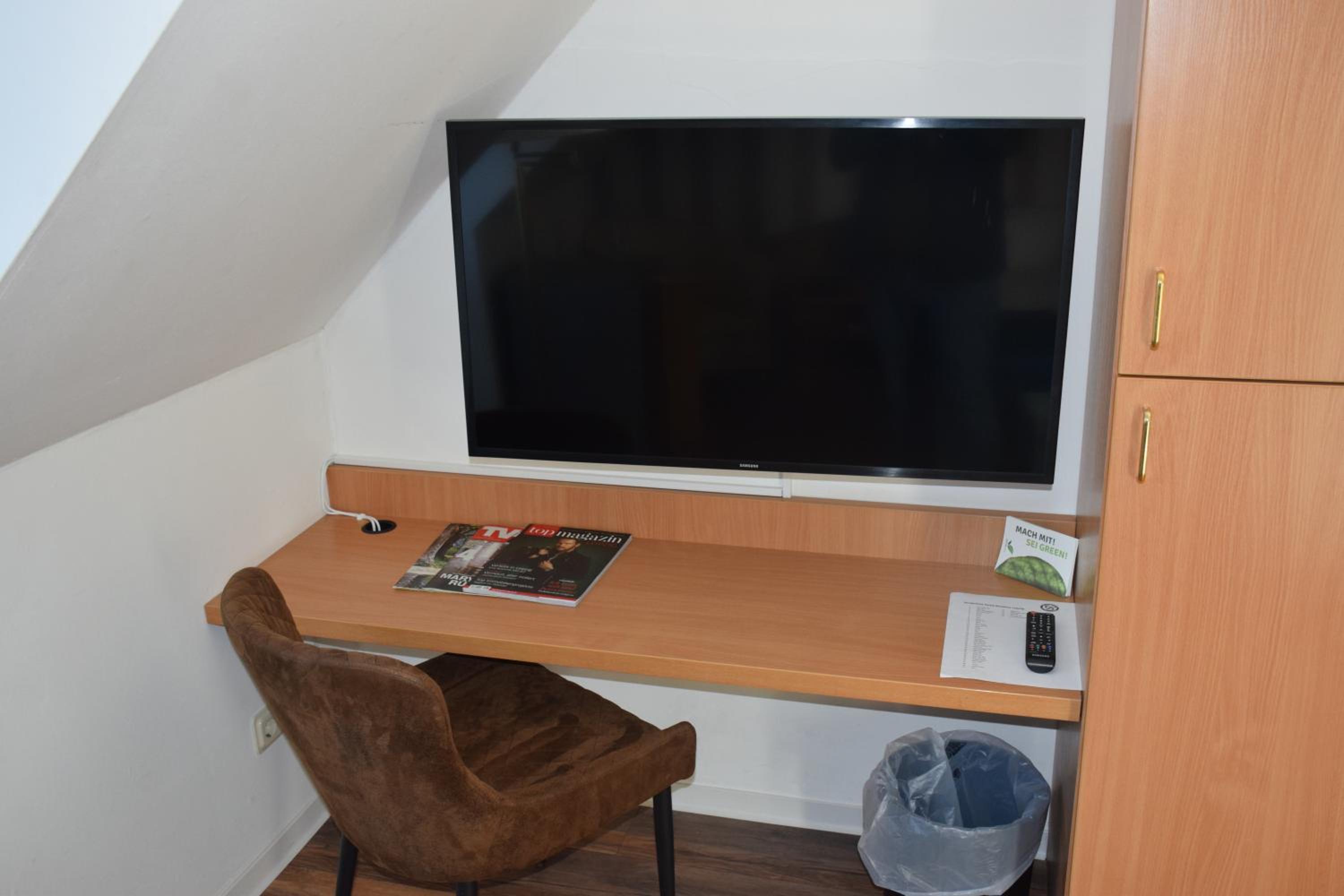 Double Room - Photo 2