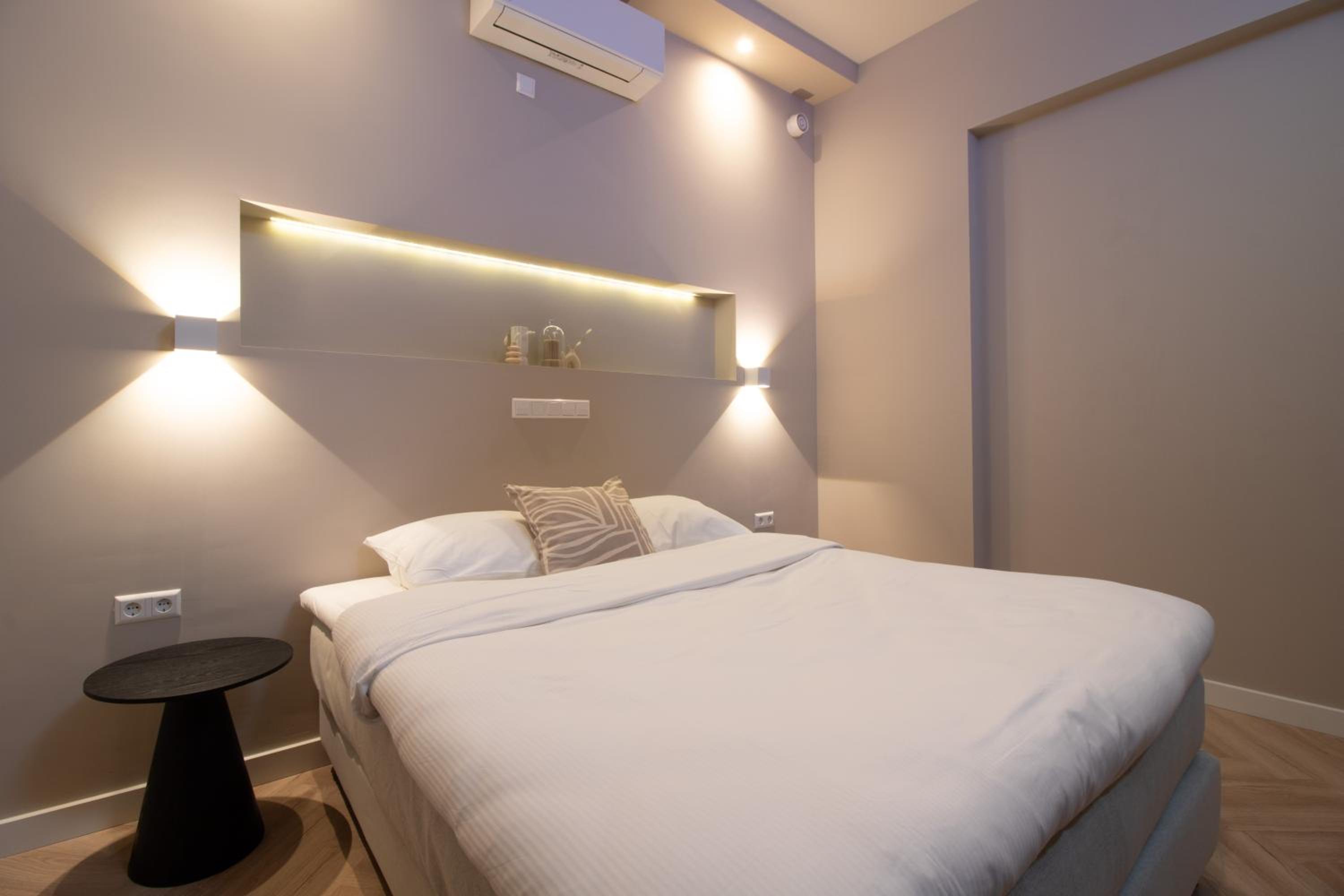 Double Room without Window photo 1